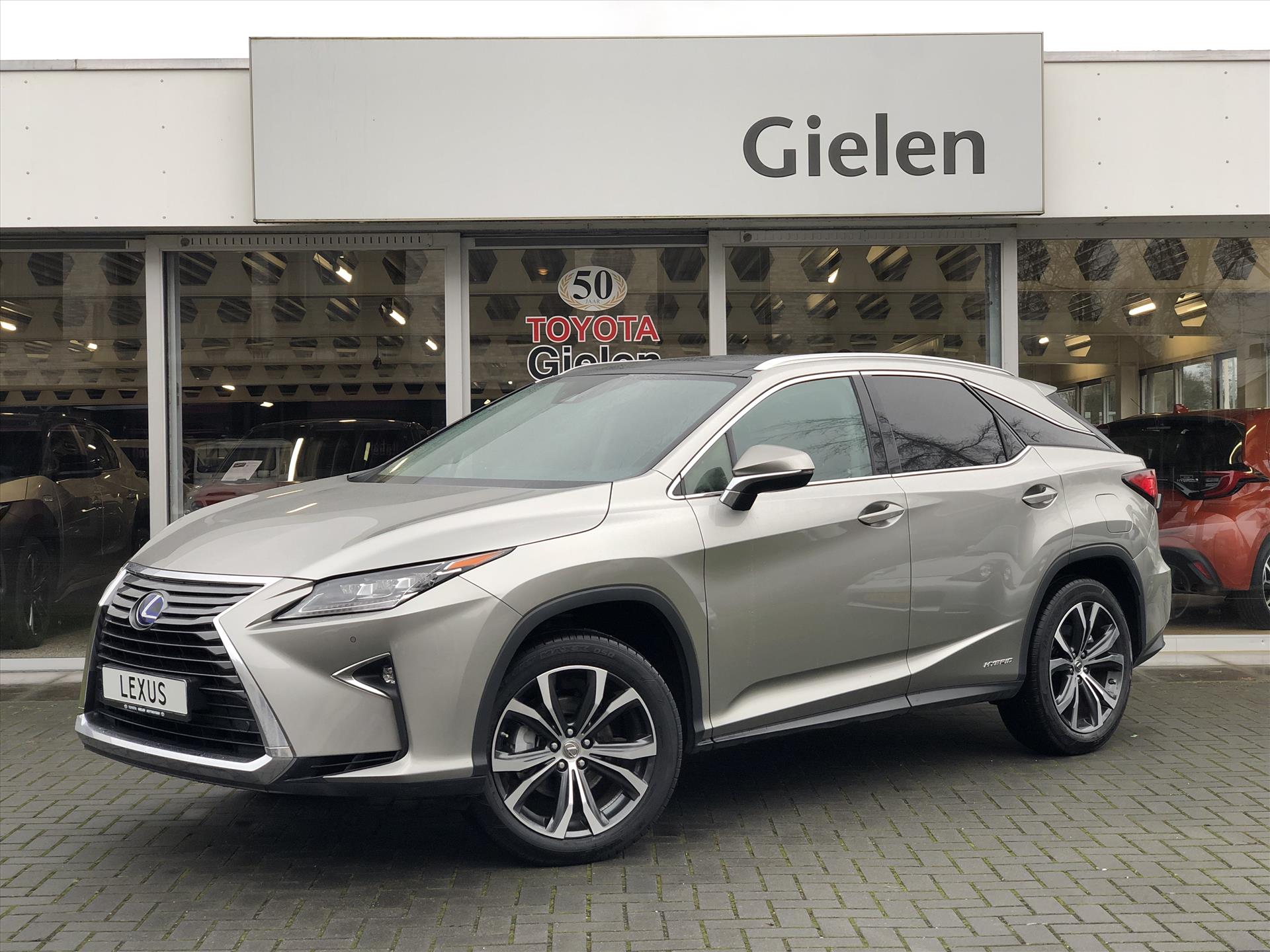 Lexus Rx 450h 313pk AWD Luxury Line | Trekhaak, Panoramadak, Leer, Geheugenfunctie, Stoelventilatie, Dodehoekherkenning