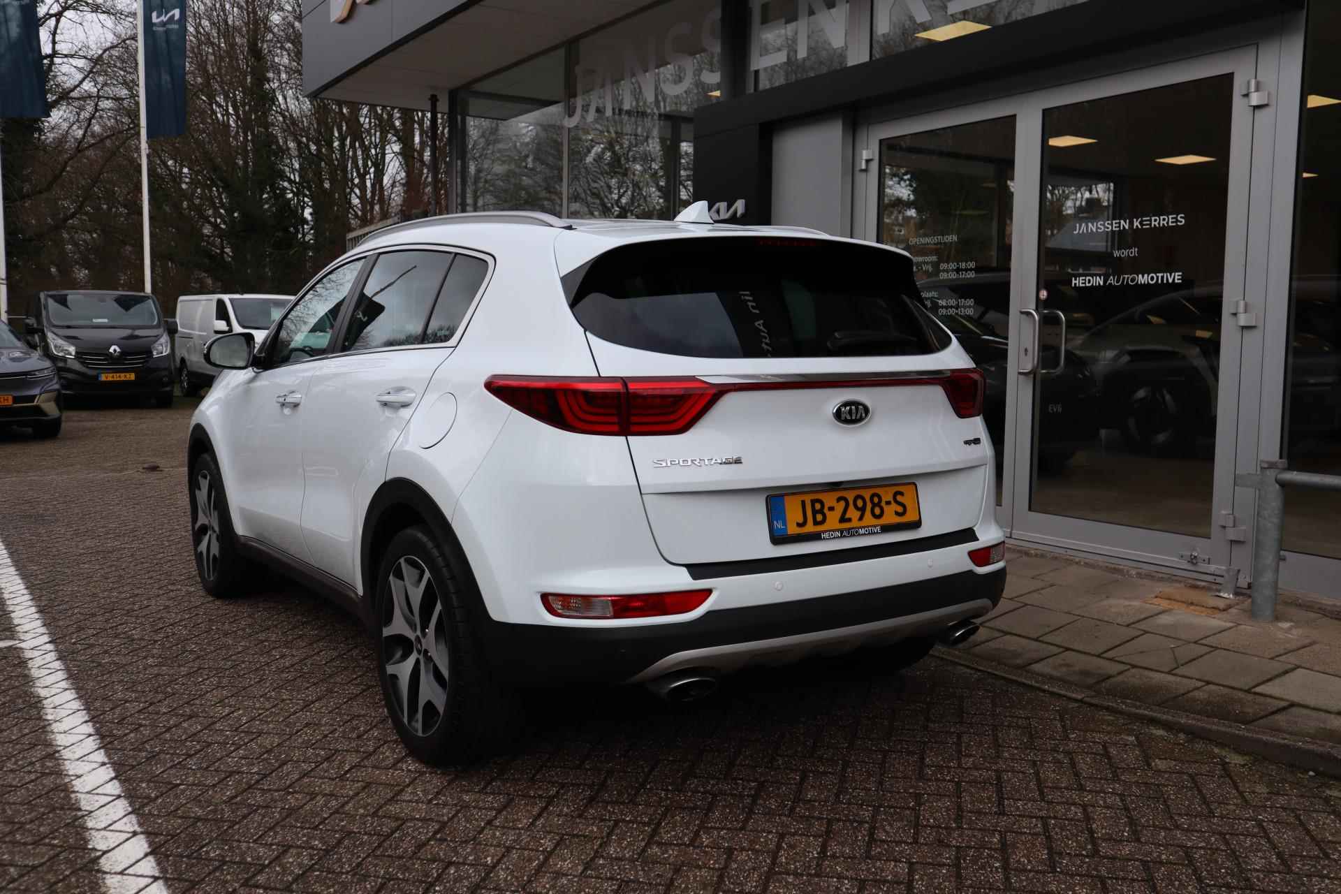 Kia Sportage 1.6 T-GDI GT-Line First Edition LEDER / NAVIGATIE / CAMERA / TREKHAAK - 5/35