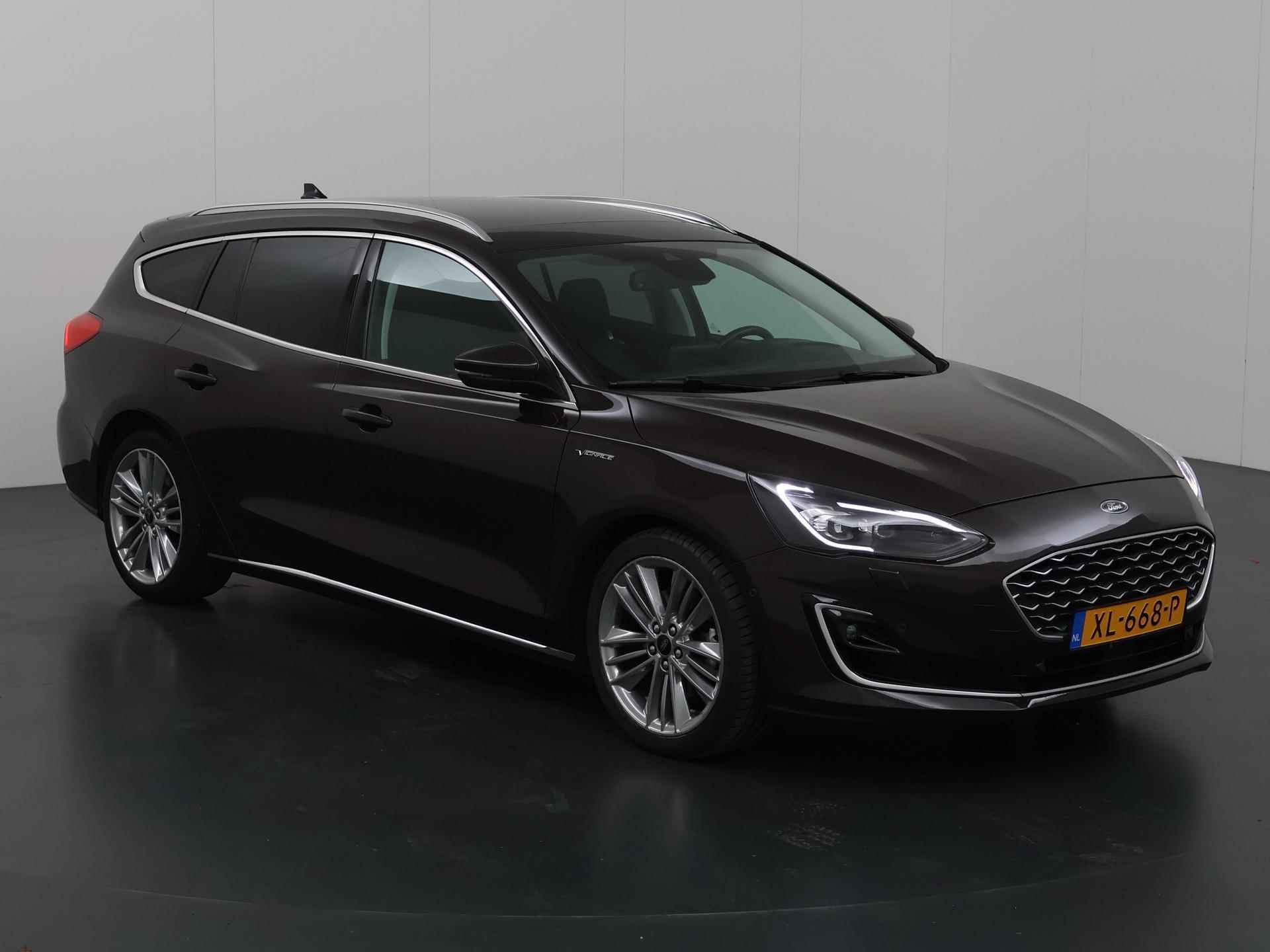 Ford Focus Wagon 1.0 EcoBoost Vignale | Panoramadak | Leder | B&O | Winterpakket | Cruise Control Adaptief | Elektr. Achterklep | - 24/43