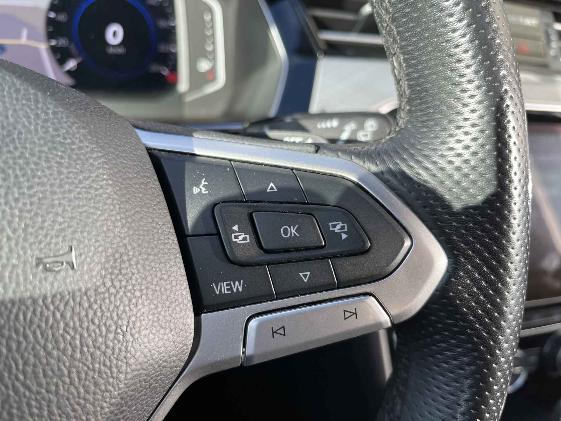 Volkswagen Passat Variant 1.4 TSI PHEV GTE / AUTOMAAT/ TREKHAAK/ PANO/ KEYLESS/ DIGITAL DASH/ HEAD-UP/ DAB/ NAVI/ APP-CONNECT/ PARK. SENSOREN/ 360 CAMERA/ CLIMA/ CRUISE/ STOELVERWARMING/ ALCANTARA - 15/36