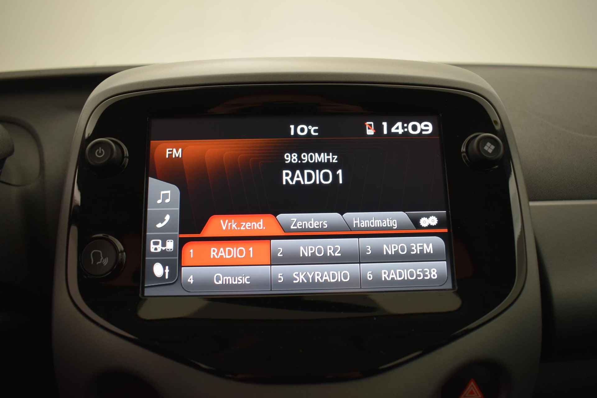 Toyota Aygo 1.0 VVT-i x-play Apple\Android 5drs - 9/36