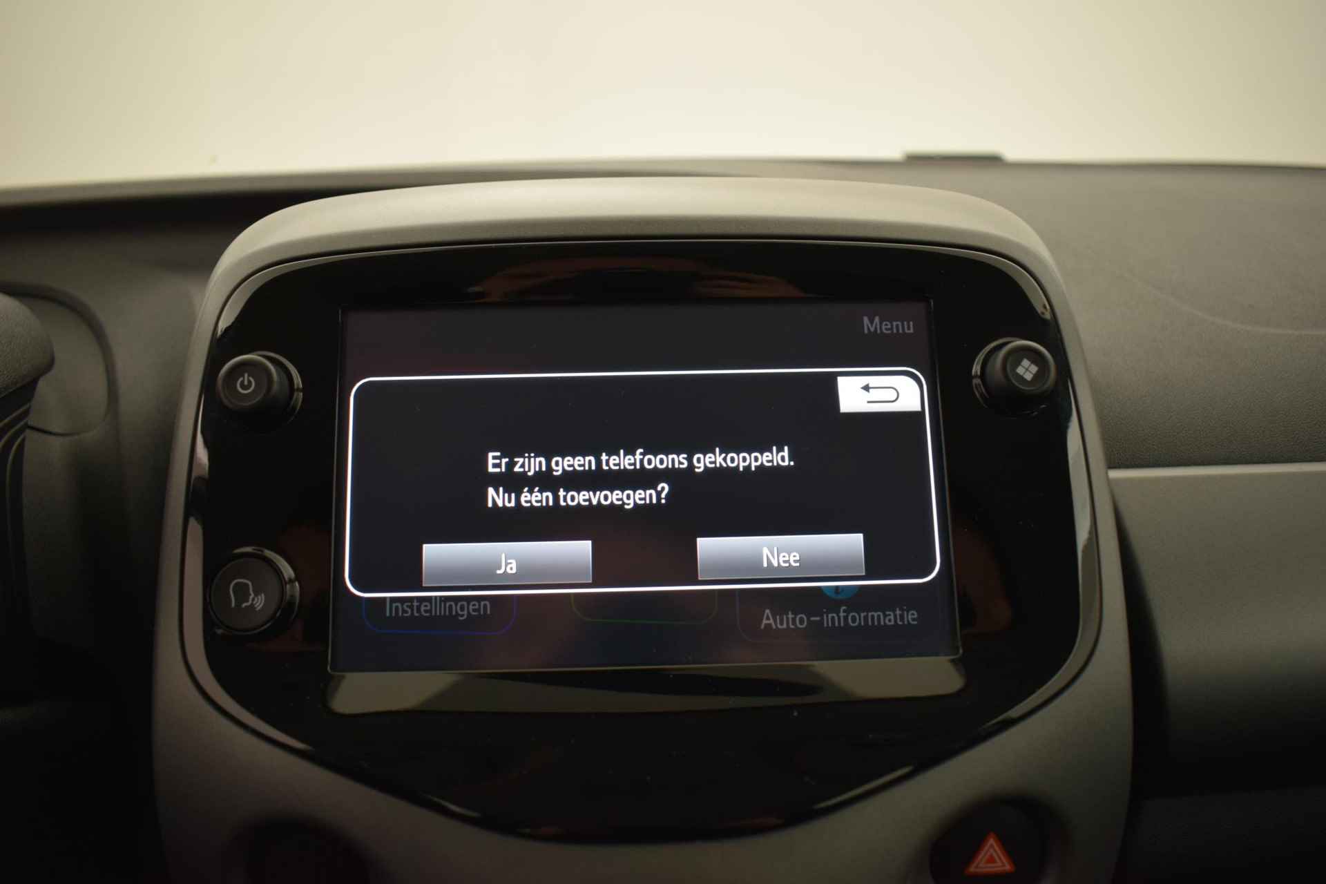 Toyota Aygo 1.0 VVT-i x-play Apple\Android 5drs - 35/36
