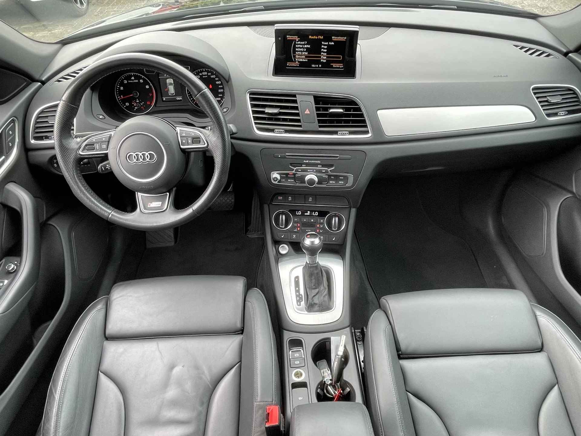 Audi Q3 1.4 TFSI S-Tronic Sport S Line Edition | Leder | Sportstoelen | Keyless | Navigatie - 5/37