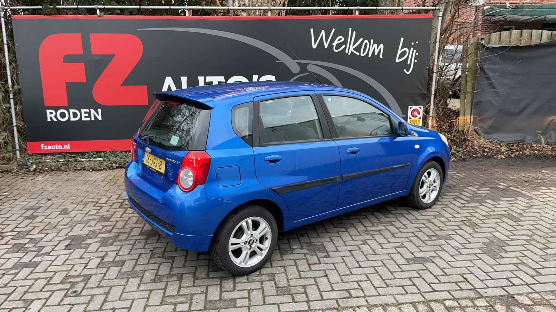 Chevrolet Aveo 1.4 16V LS - 4/9