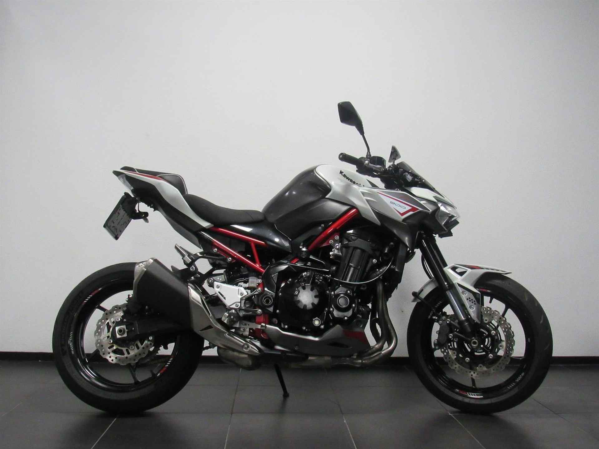 Kawasaki Z 900 ABS - 2023 - 1/14