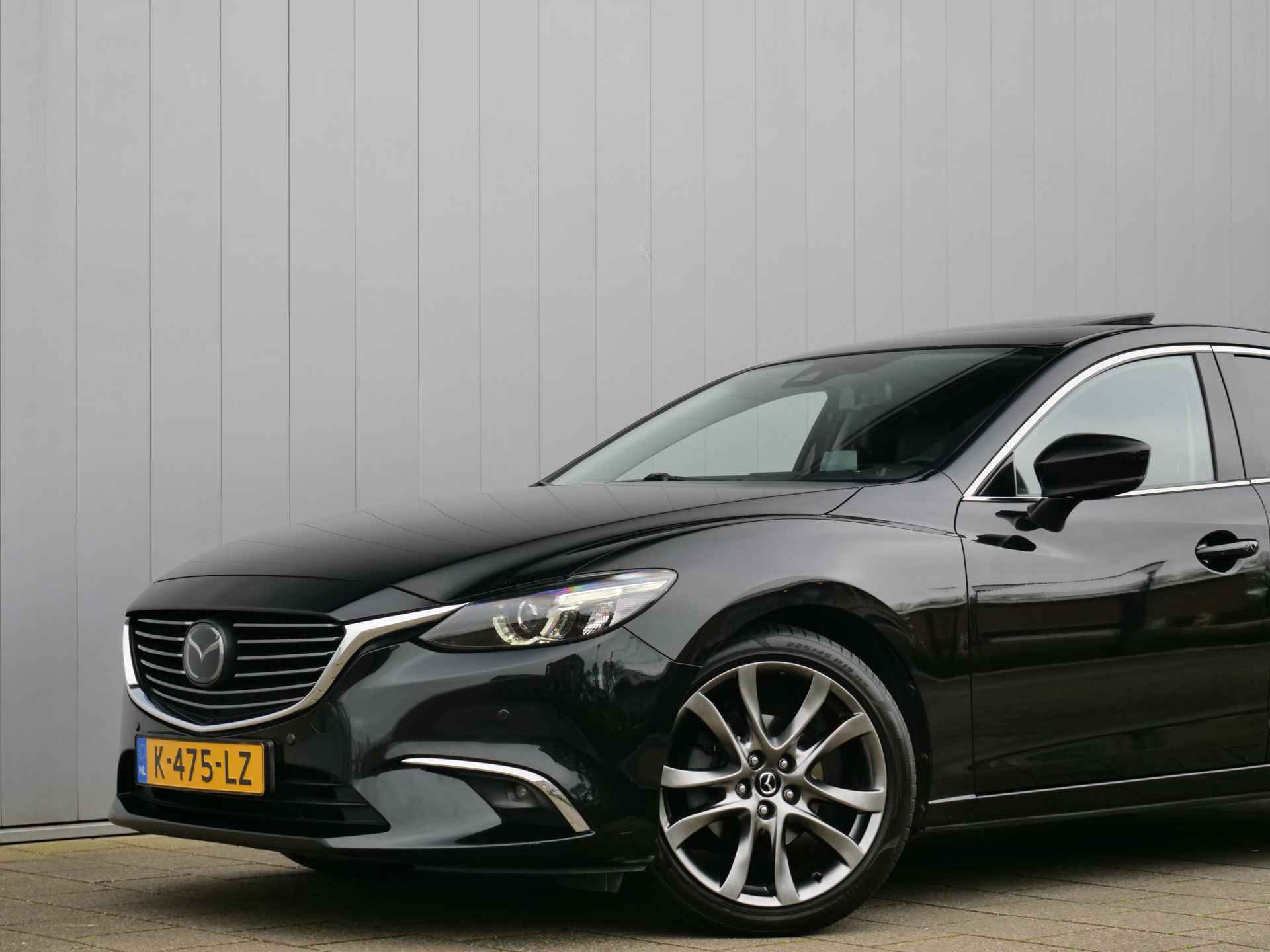 Mazda 6 2.5 SkyActiv-G 192 GT-M 192 Pk Automaat Navi / Apple Carplay / DAB / Camera / Leer - 20/55