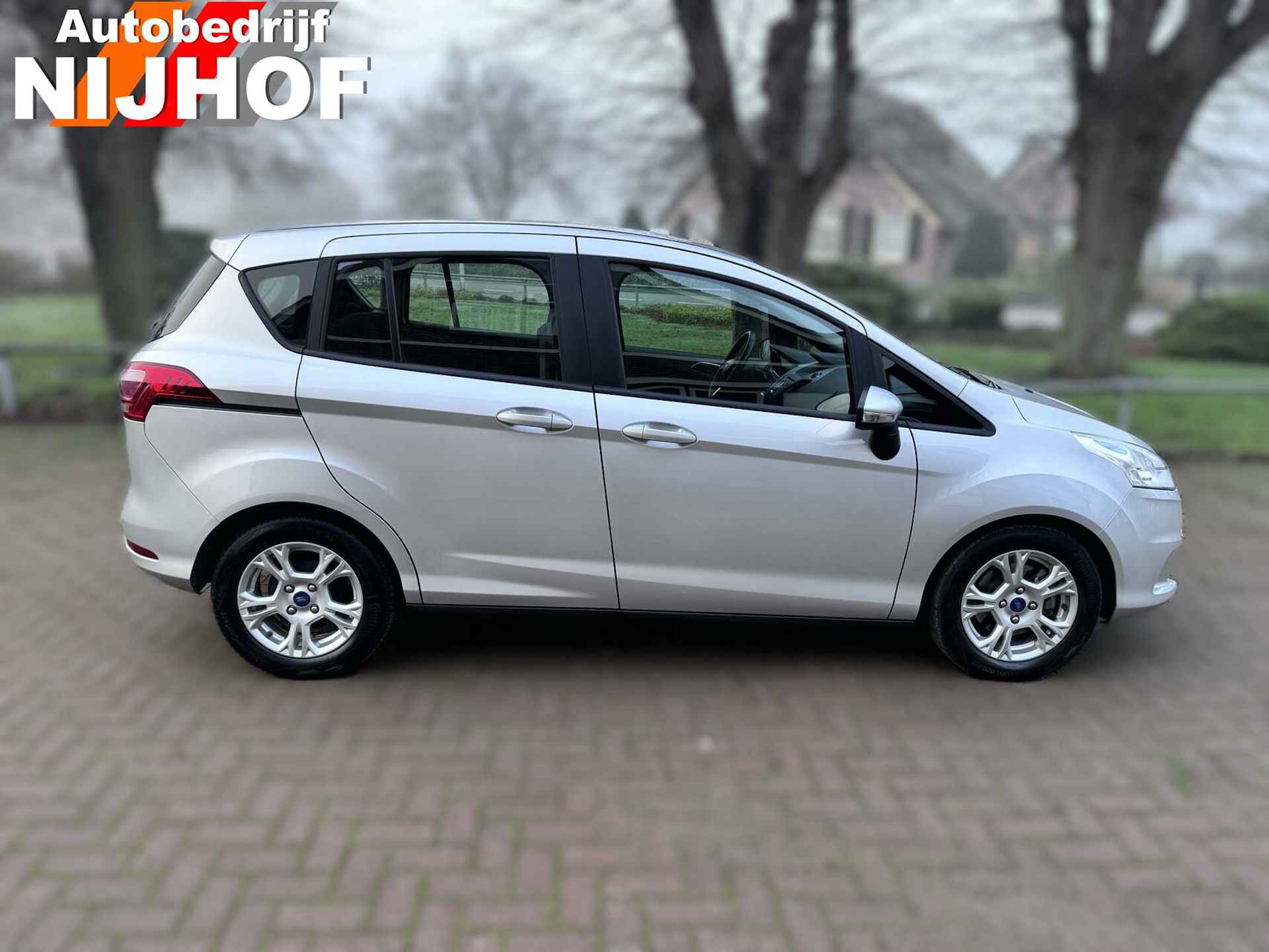 Ford B-Max 1.6 TI-VCT Titanium - 7/33