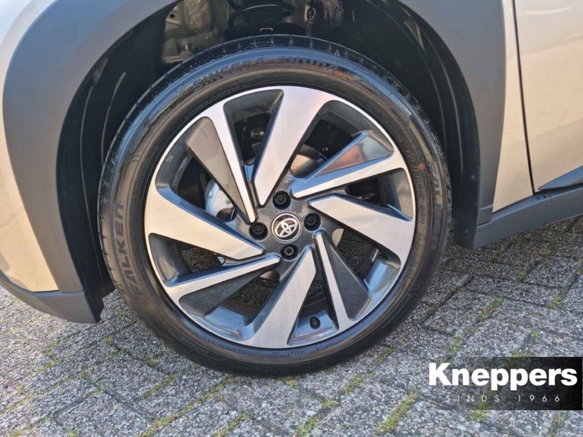 Toyota Aygo X 1.0 Envy Navigatie, JBL, Parkeersensoren V+A , All-in Rijklaarprijs - 7/23