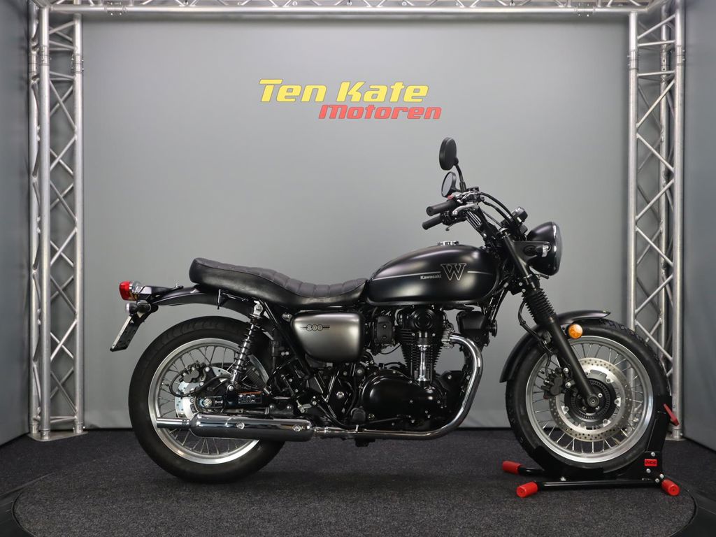 Kawasaki W 800