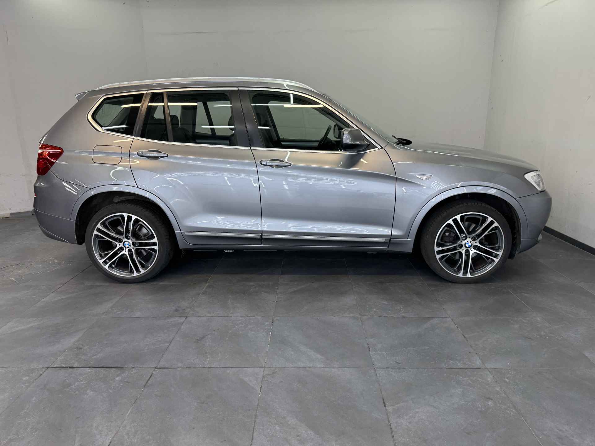 BMW X3 xDrive30d High Executive✅Automaat✅Trekhaak✅Stoelverwarming✅Leder Bekleding✅Parkeersensoren✅Navigatie✅Airco✅ - 31/77