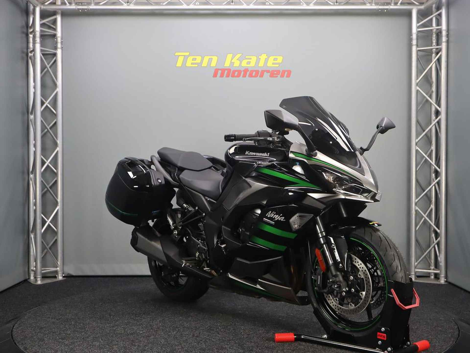 Kawasaki Z 1000 SX Tourer - 2/12