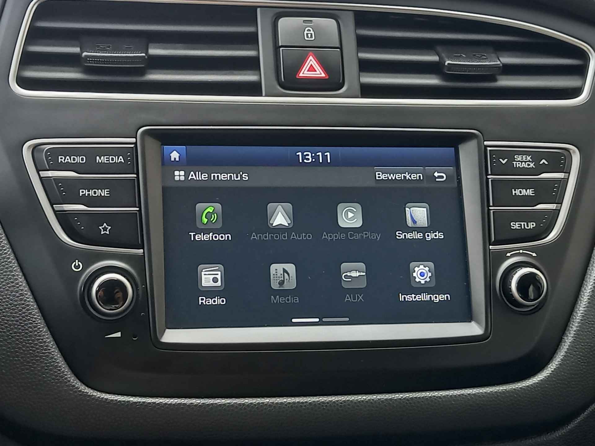 Hyundai i20 1.0 T-GDI Comfort | Camera | Apple Carplay - 20/35