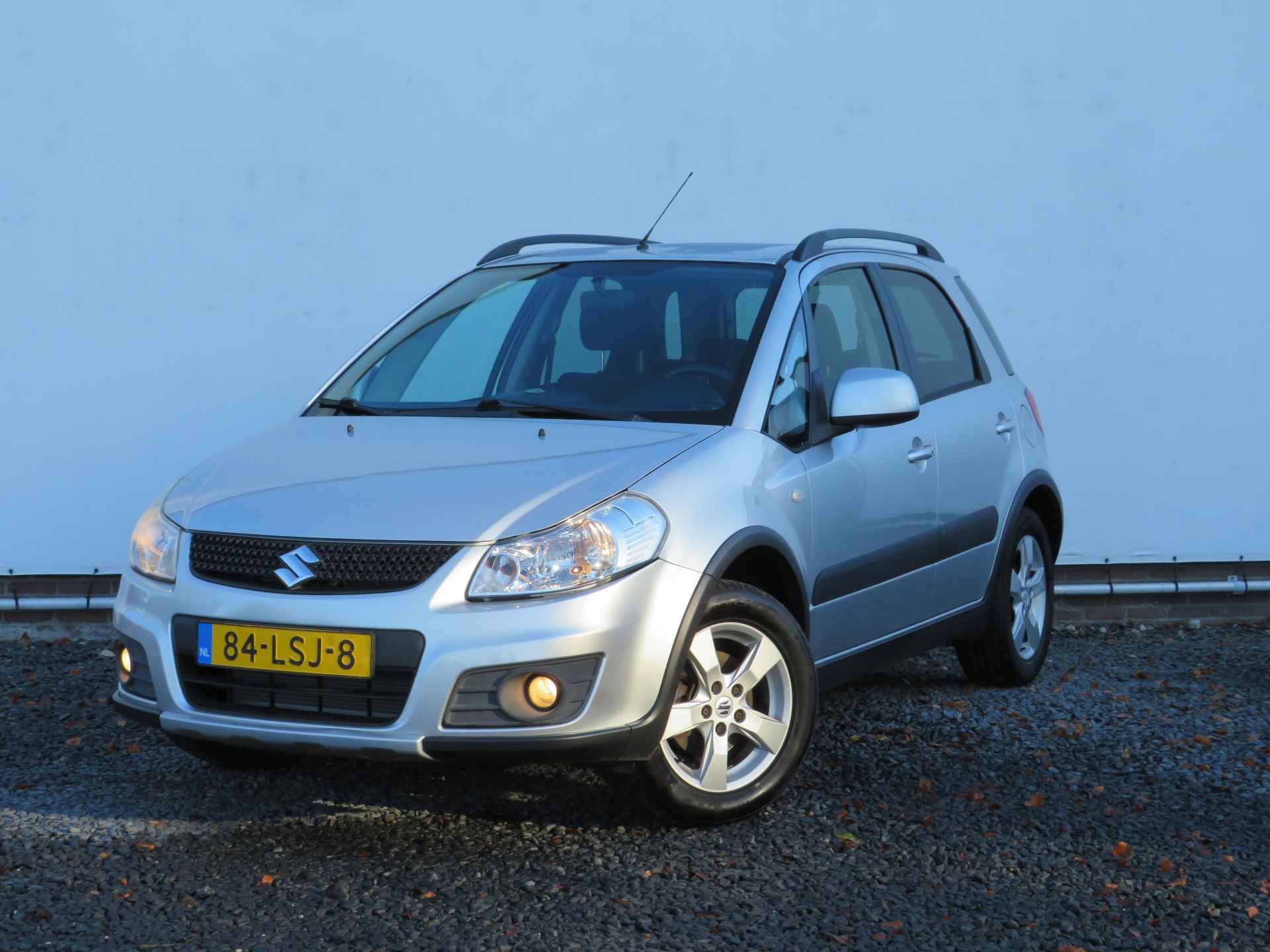 Suzuki SX4 1.6 Exclusive, Trekhaak, parkeersensoren, 2e Eig. Keyless en Middenarmsteun - 28/31