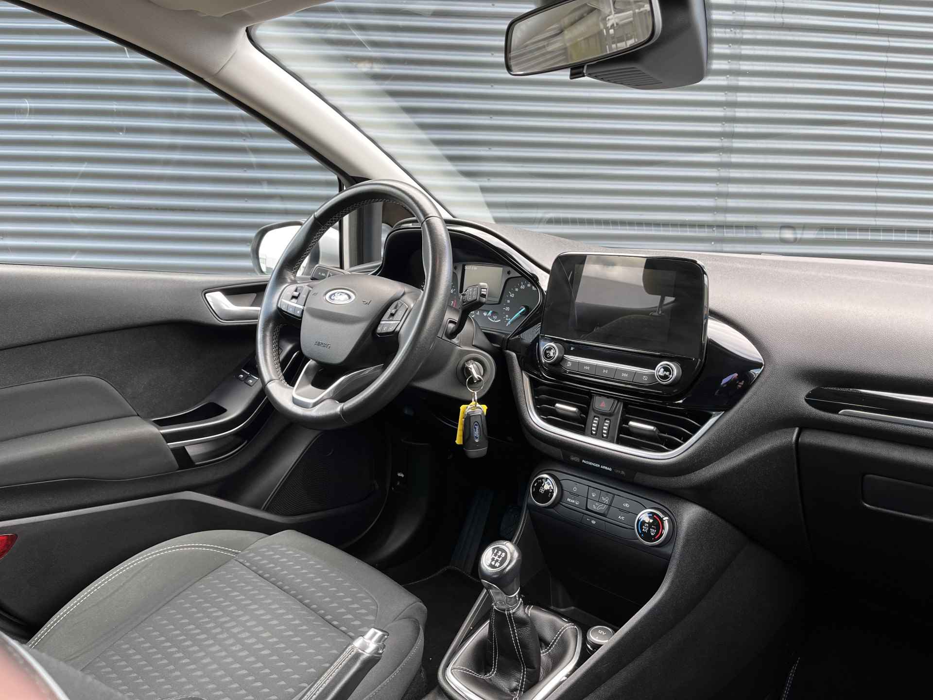 Ford Fiesta 1.1 Trend | Voorruitverwarming | Lichtmetalen Velgen | Apple Carplay - 13/34