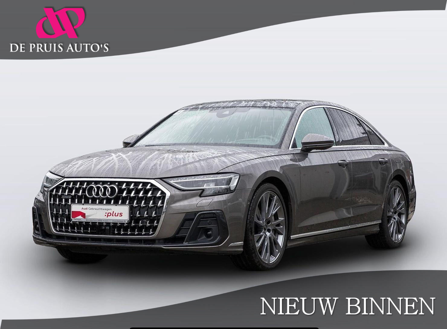 Audi A8 60 TFSIe Pano 4 Wiel Besturing Massage Headup Dit lijkt op een zeer uitgebreide en luxueuze uitrustingslijst voor een high-end voertuig, waarschijnlijk uit de topklasse van Audi – mogelijk een Audi A8 of Q8.  Hier zijn enkele hoogtepunten van de uitrusting samengevat:  Prestaties & Aandrijving: 	•	Automatische versnellingsbak met quattro vierwielaandrijving zorgt voor indrukwekkende rijprestaties en stabiliteit.  Comfort & Interieur: 	•	Comfort-individuele contourstoelen met massage- en ventilatiefunctie voor- en achteraan bieden maximaal zitcomfort. 	•	4-zone comfort airconditioning en standklimaatregeling houden de auto in elk seizoen aangenaam op temperatuur. 	•	Head-Up Display en Audi virtual cockpit zorgen voor een innovatieve digitale rijervaring. 	•	Panoramisch schuifdak zorgt voor een ruimtelijk gevoel en veel daglicht in het interieur.  Veiligheid & Assistentiesystemen: 	•	HD Matrix LED-koplampen en dynamische richtingaanwijzers bieden optimale zichtbaarheid en veiligheid. 	•	Adaptieve rijassistent (AFA), rijstrookwissel- en afslagassistent bieden actieve ondersteuning tijdens het rijden. 	•	360-graden camera (Area View) en Remote Parkassistent plus maken parkeren eenvoudiger en bieden volledig zicht rondom. 	•	Audi pre sense front/rear en Noodhulp Assistent verhogen de verkeersveiligheid.  Infotainment & Communicatie: 	•	Bang & Olufsen Premium Sound System met 3D-geluid voor een indrukwekkende luisterervaring. 	•	MMI Navigatie plus met MMI touch response biedt intuïtieve bediening en up-to-date navigatie. 	•	Audi phone box met draadloos opladen houdt smartphones opgeladen en verbonden.  Exterieur & Design: 	•	21-inch Audi Sport lichtmetalen velgen en metallic lak benadrukken de sportieve en elegante uitstraling. 	•	Elektrische voorbereiding voor trekhaak en koplampreinigingsinstallatie vergroten de functionaliteit.  Deze uitrustingslijst biedt een maximale combinatie van luxe, veiligheid, technologie en comfort – ideaal voor veeleisende bestuurders die waarde hechten aan kwaliteit en innovatie.