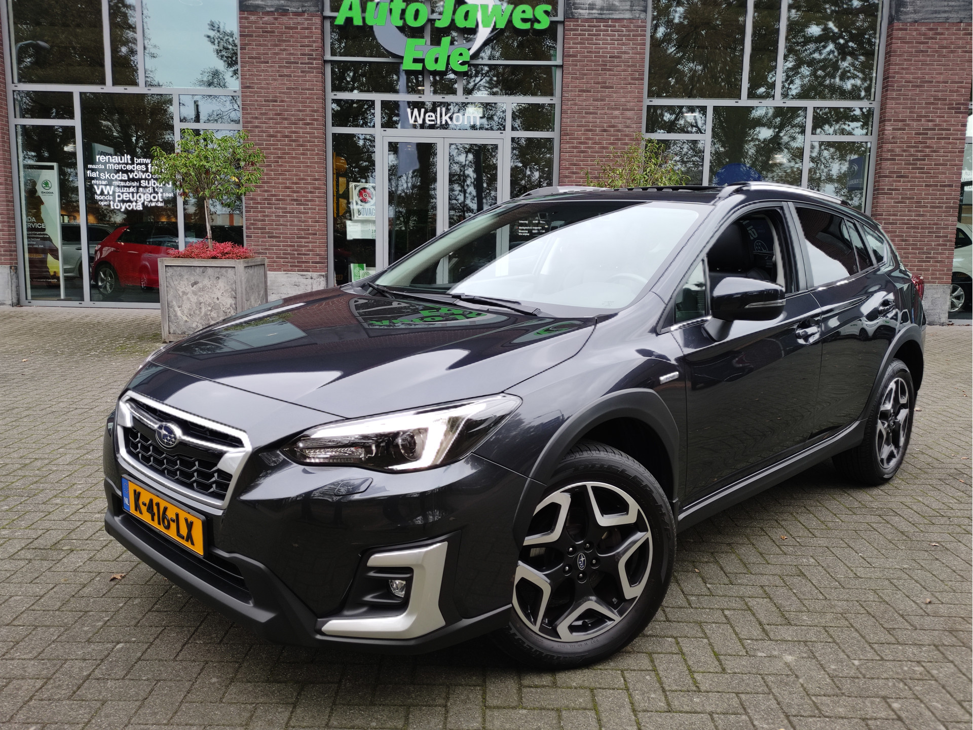 Subaru XV 2.0i e-BOXER Premium Trekhaak - Leder - Schuif/Kanteldak - Achteruitrijcamera - NL auto