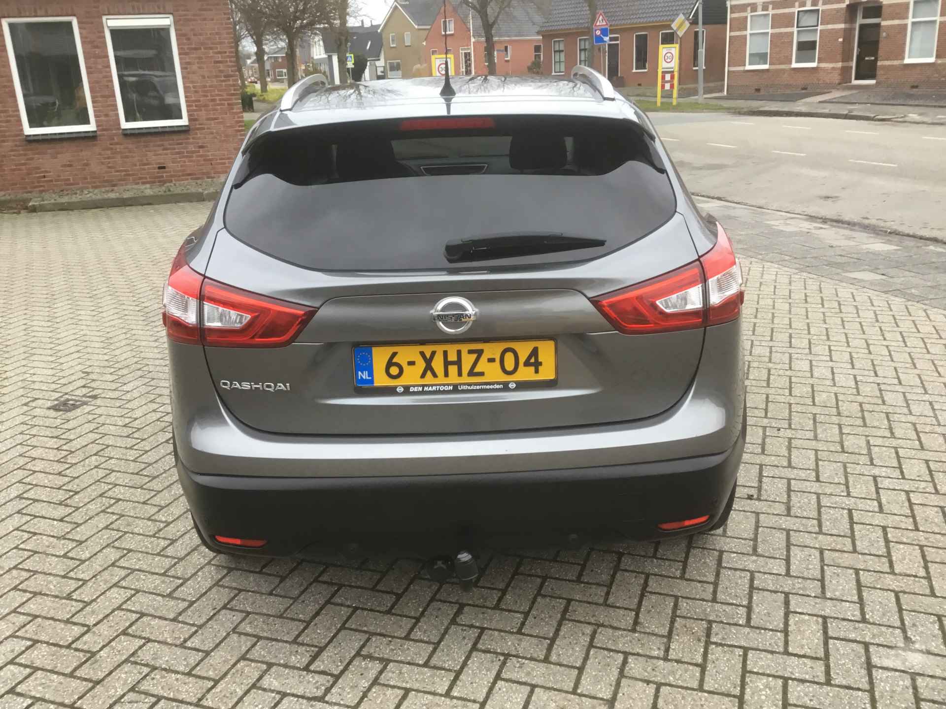 Nissan QASHQAI 1.2 DIG-T 115 Tekna+Panodak - 6/33