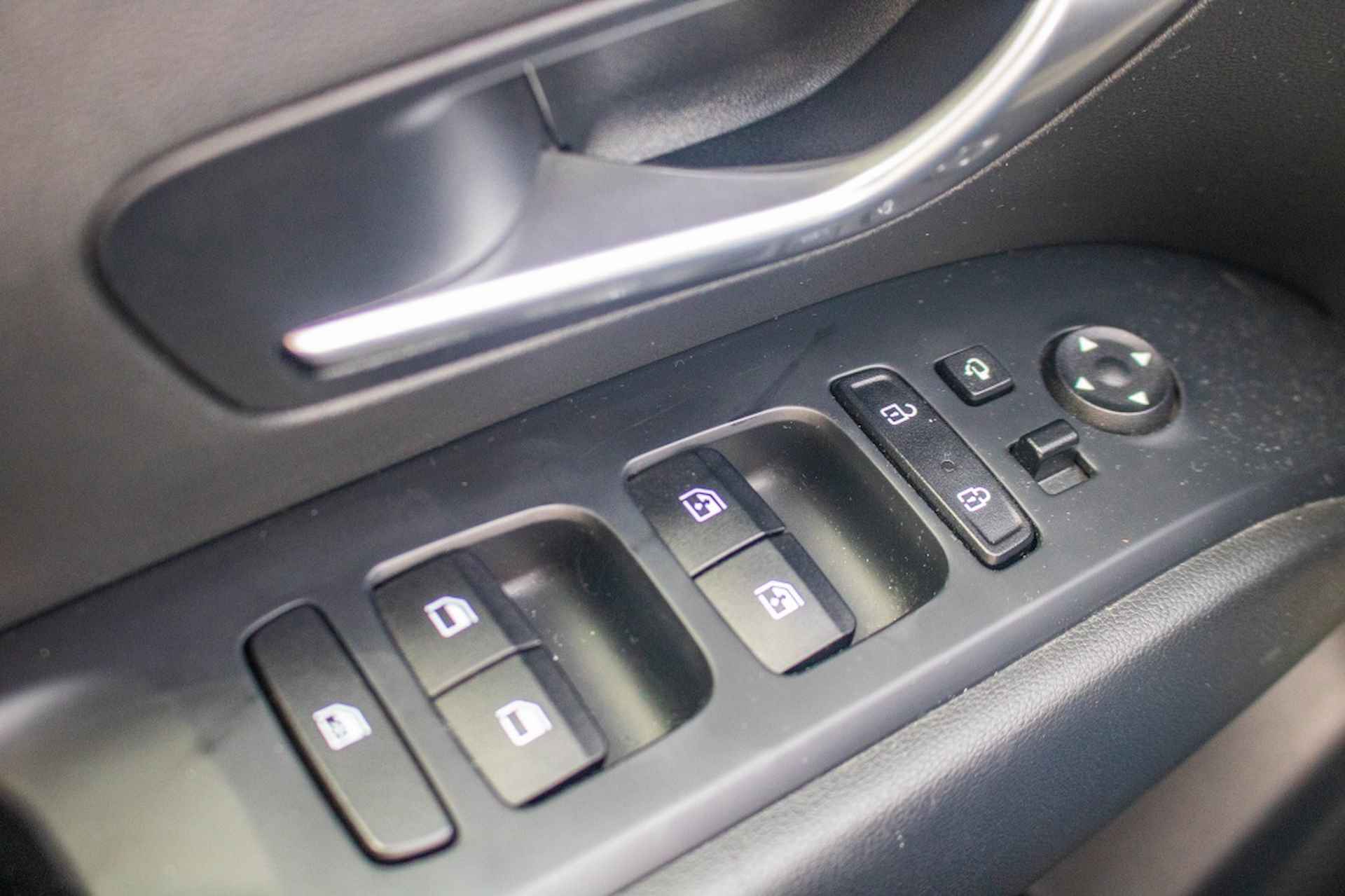 Hyundai Tucson 1.6 T-GDI Comfort Smart MHEV | CAMERA | 150 PK | LMV | CLIMA - 27/40