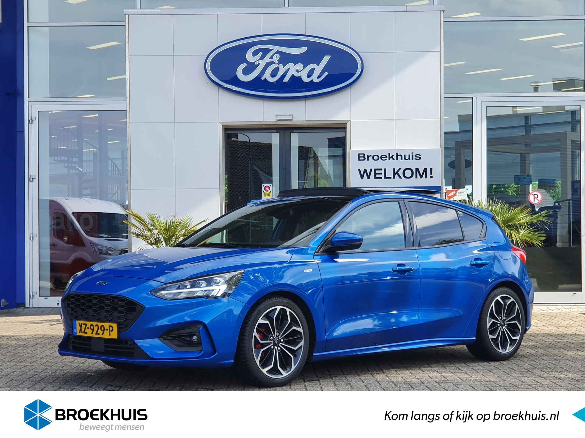 Ford Focus 1.0 ST Line | Panoramadak | Achteruitrijcamera | Winter Pack | 18 inch | Keyless - 1/40