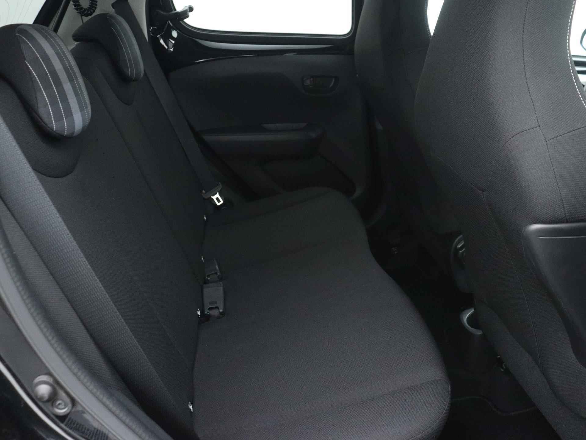 Peugeot 108 Active 72pk | Airco | Mistlampen Voor | Bluetooth | Lederen Stuur | Buitenspiegels Elektrisch Verstel- En Verwarmbaar - 21/31