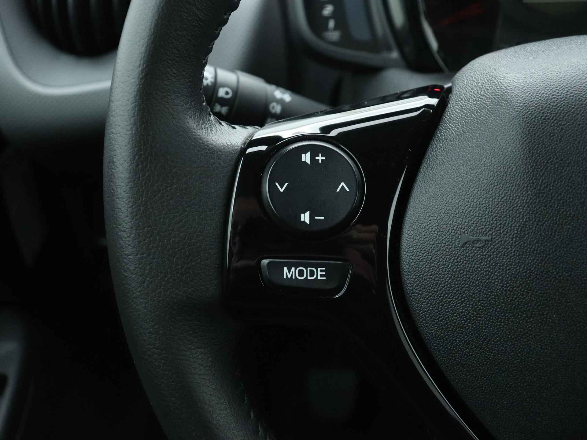 Peugeot 108 Active 72pk | Airco | Mistlampen Voor | Bluetooth | Lederen Stuur | Buitenspiegels Elektrisch Verstel- En Verwarmbaar - 24/31