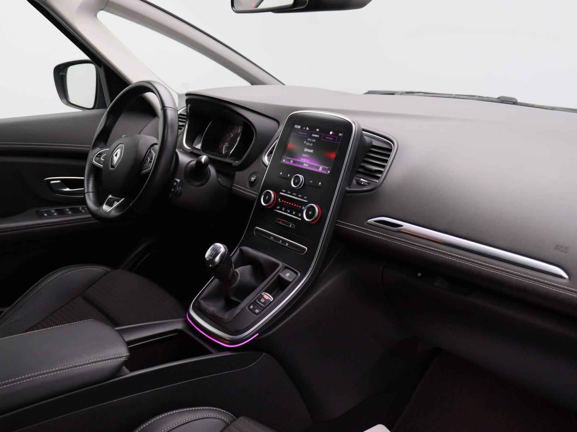Renault Scénic 1.2 TCe Intens | Navigatie| Apple CarPlay/Android auto | parkeersensoren voor+achter + camera - 24/25