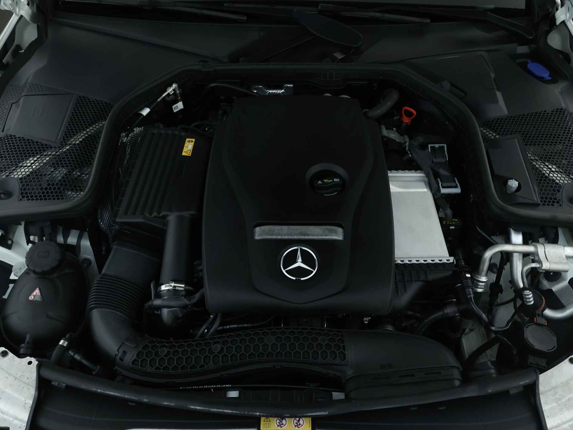 Mercedes-Benz C-Klasse Cabrio 180 AMG Sportpakket | Aircap & Airscarf | Burmester Sound | Sfeerverlichting | Stoelverwarming |  LED | - 40/46