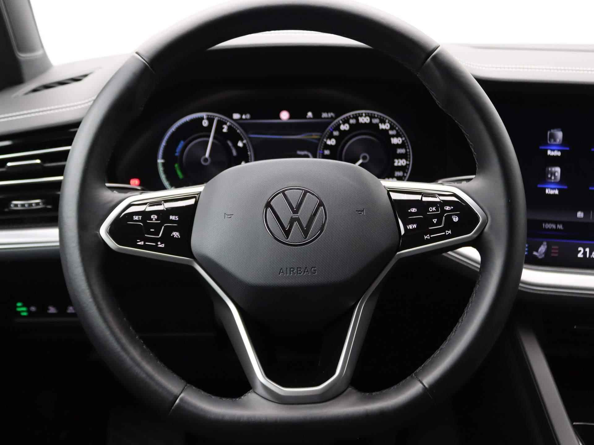 Volkswagen Touareg 3.0 TSi eHybrid Elegance 4MOTION 340PK DSG Panoramadak, trekhaak, 360 gr. camera, leder, stoel-verwarming/ventilatie,  luchtvering, head-up, 20" lichtmetaal - 18/57