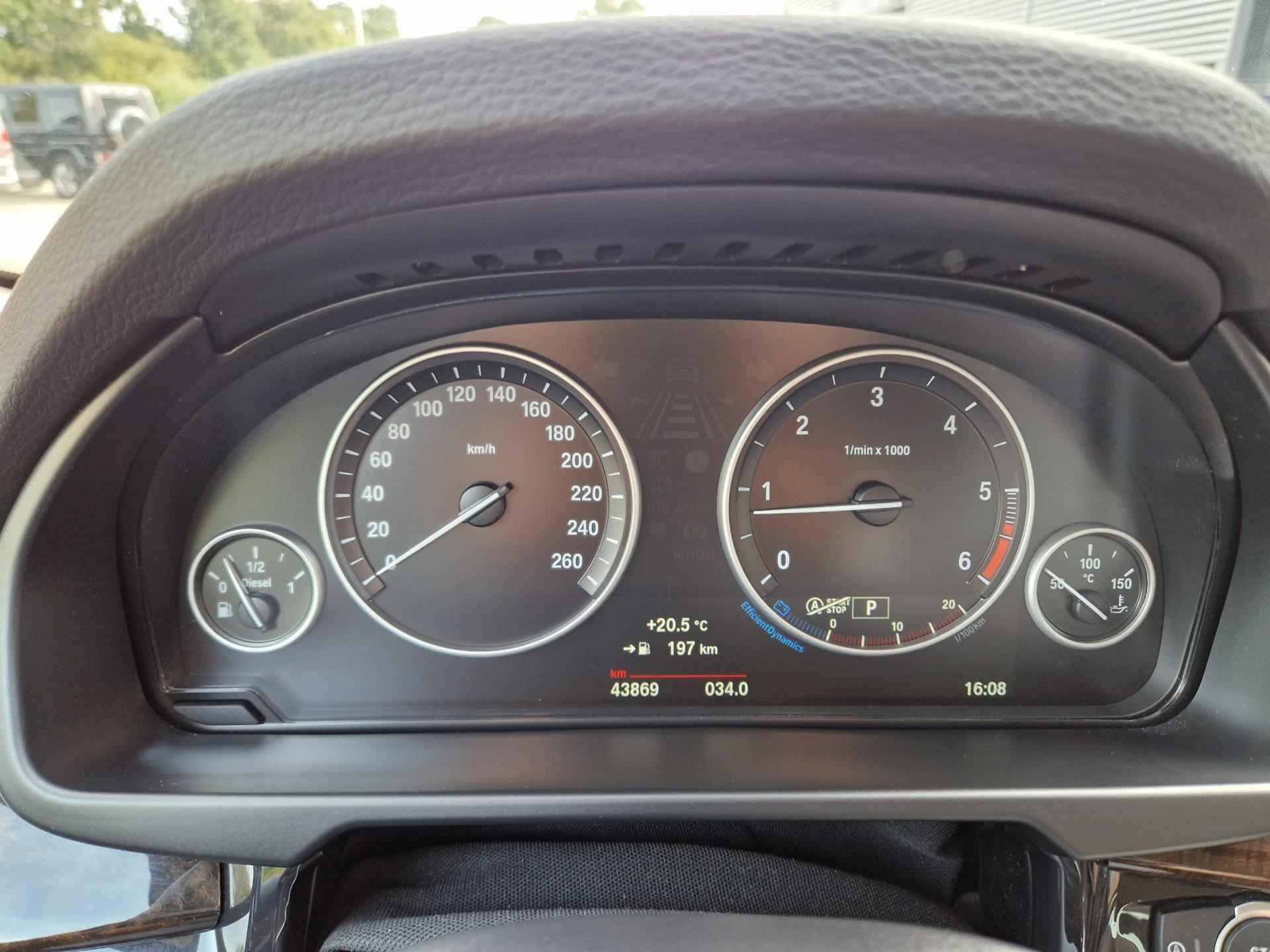 BMW X5 XDrive30d High Executive Panorama-dak Elektrische Sportstoel + Geheugen Trekhaak 3500 Kg Camera WLAN Draadloos laden Alarm3 - 12/37