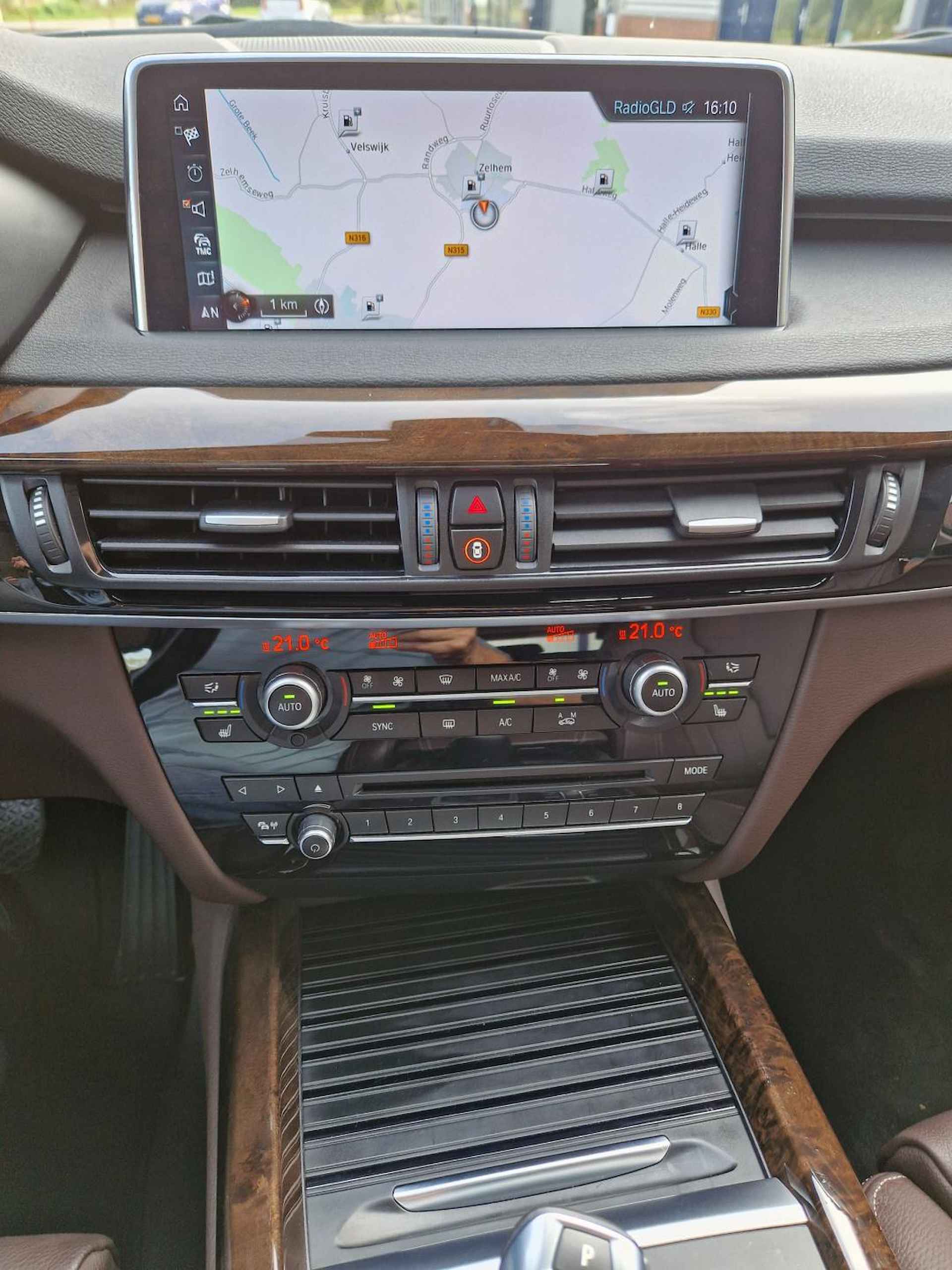 BMW X5 XDrive30d High Executive Panorama-dak Elektrische Sportstoel + Geheugen Trekhaak 3500 Kg Camera WLAN Draadloos laden Alarm3 - 20/37