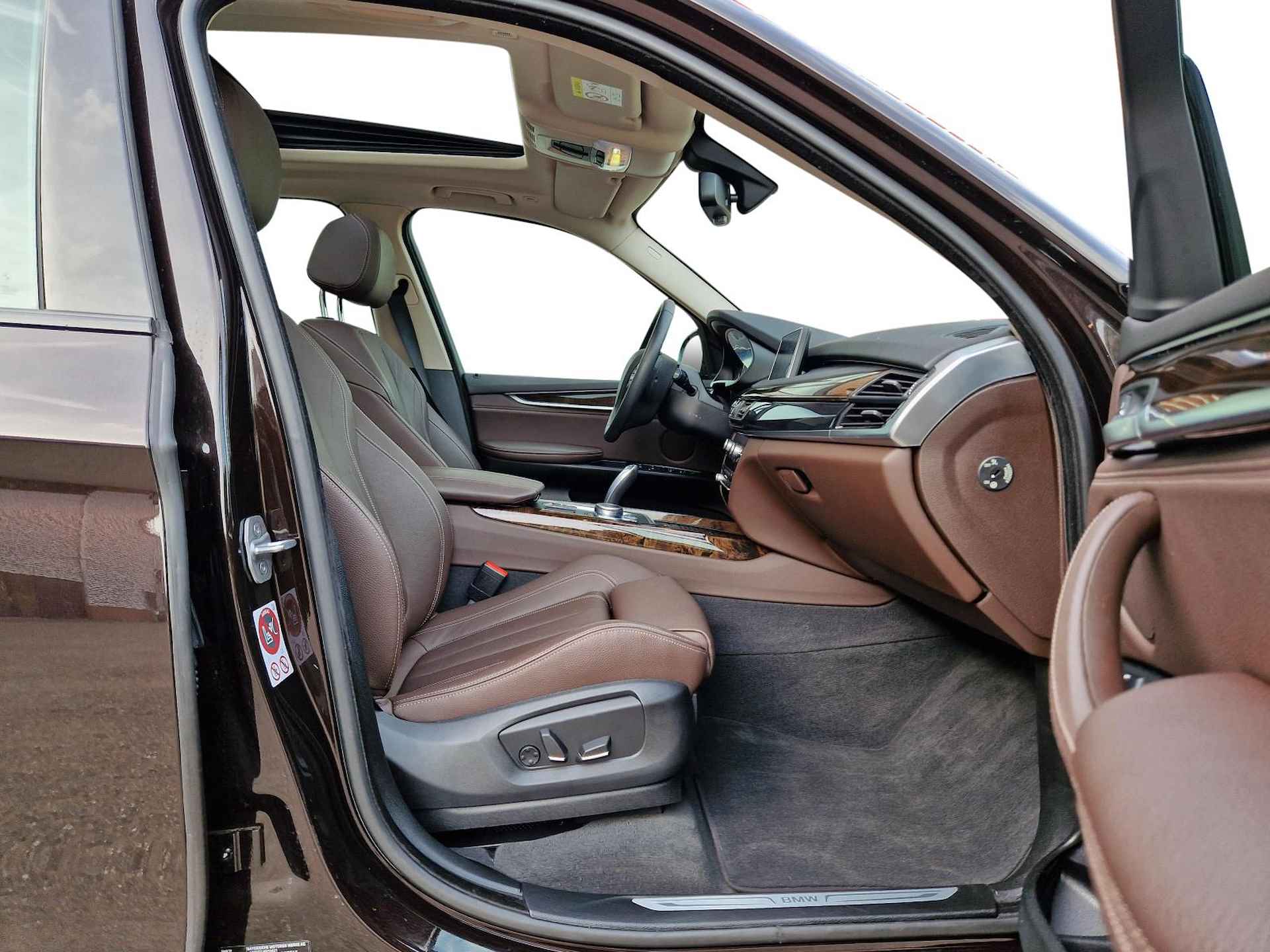 BMW X5 XDrive30d High Executive Panorama-dak Elektrische Sportstoel + Geheugen Trekhaak 3500 Kg Camera WLAN Draadloos laden Alarm3 - 6/37