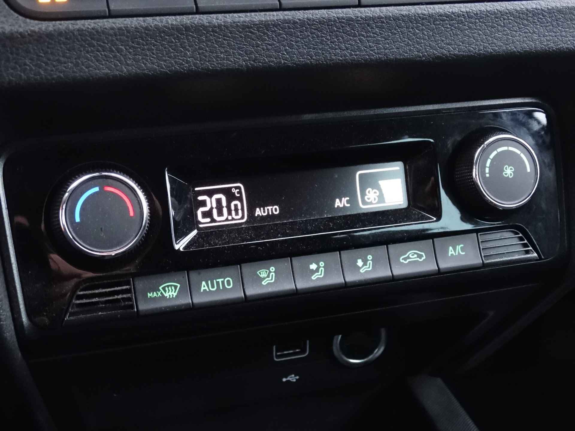 Škoda Fabia Combi 1.0 TSI Clever | Trekhaak | Climate Control | Navigatie | Stoelverwarming | - 11/14