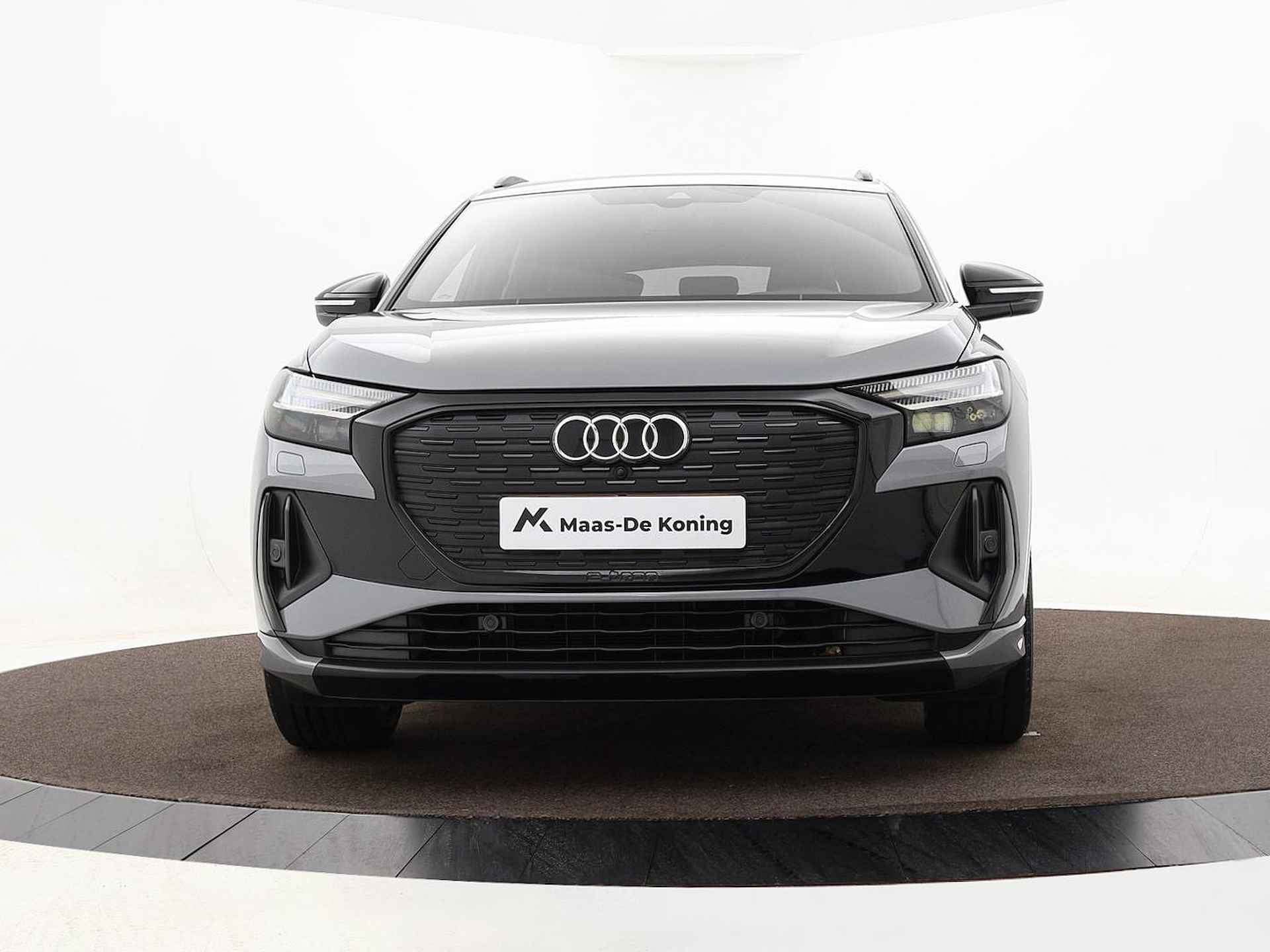 Audi Q4 e-tron 40 S edition 204pk 77 kWh | ACC | Head-Up | Keyless | Elek. Achterklep | Camera | S-Line | 20'' Inch | 12 maanden BOVAG Garantie - 18/29