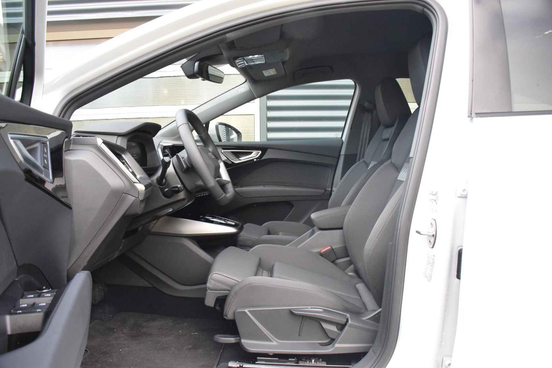 Audi Q4 Sportback e-tron 204pk 40 Advanced Edition 77 kWh | Adaptive Cruise | Zwart Optiek | Achteruitrijcamera - 19/54