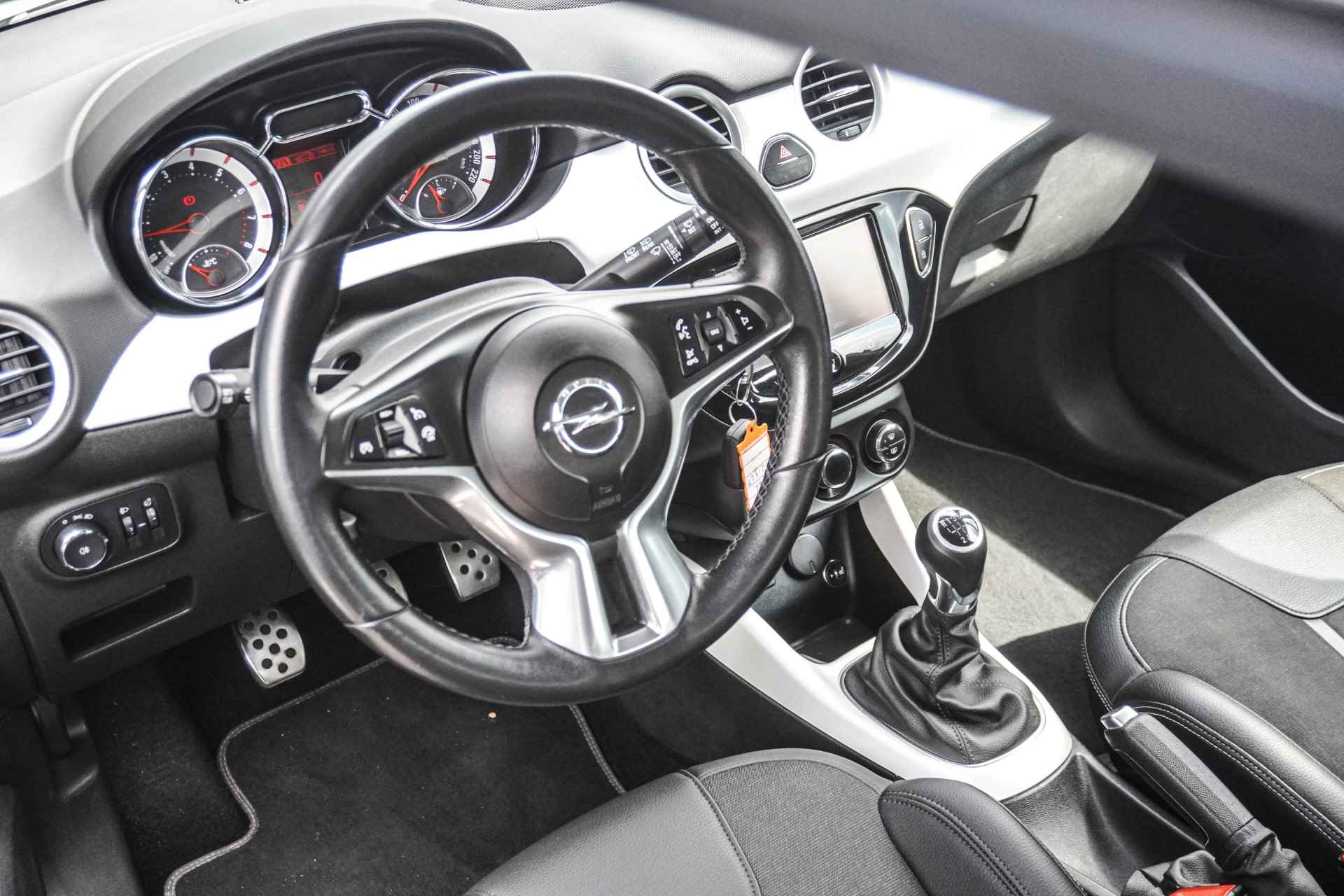 Opel ADAM 1.0 Turbo Rocks | Ingebouwde Fietsendrager | Cruise Control | Rijklaar + 12 Maand BOVAG Garantie - 4/29