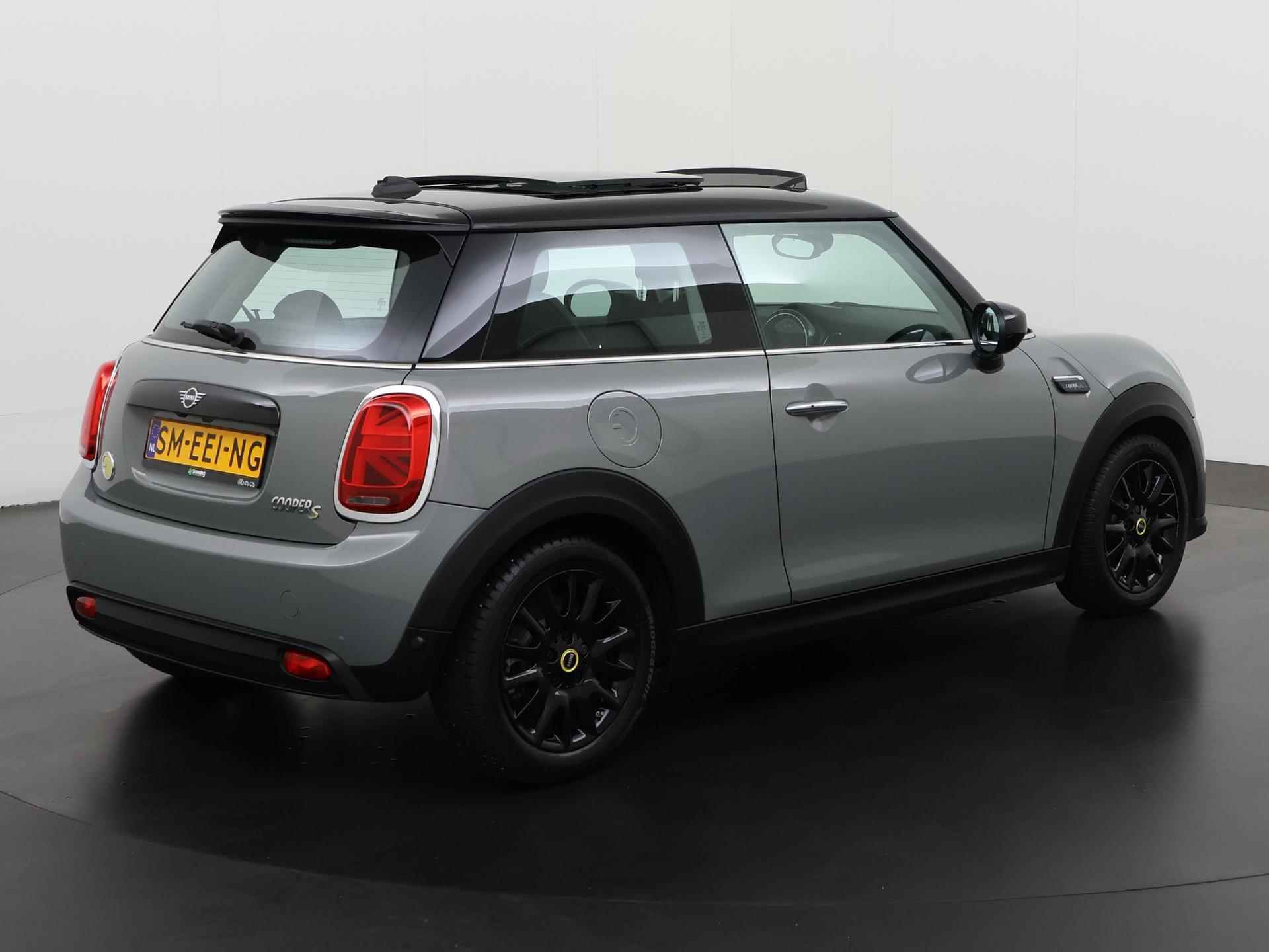 Mini Mini Electric Camden Edition | Panoramadak | Carplay | Camera | Zondag Open! - 4/40