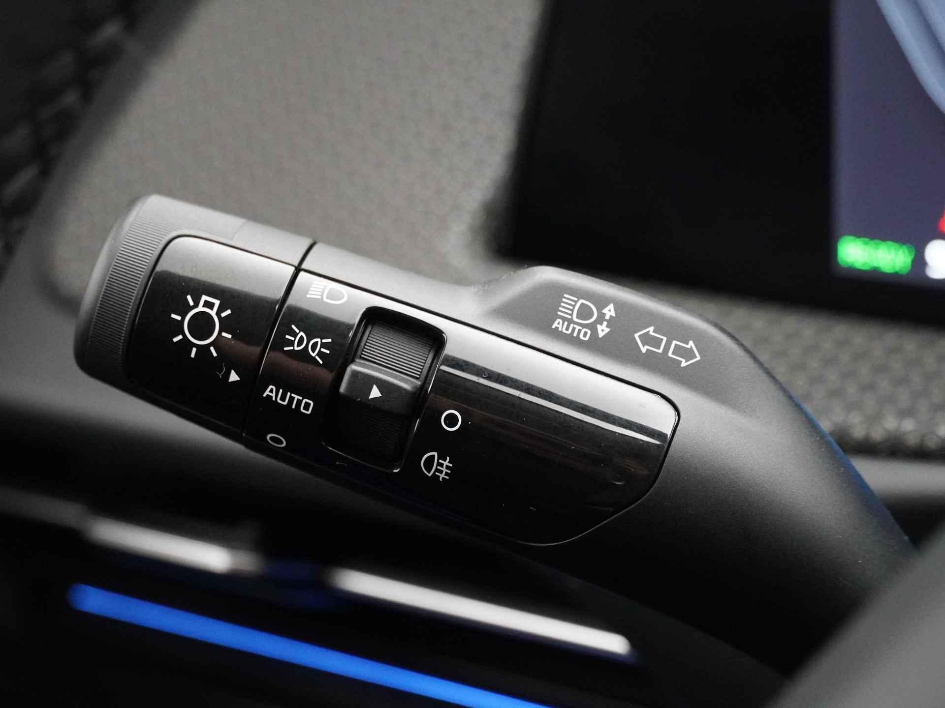 Kia Ev6 Plus 77 kWh RWD 229PK - Navigatie - Climate Control - Adaptief Cruise Control - Android/ Apple CarPlay -   Stoel/Stuur Verwarming - Fabrieksgarantie tot 09-2029 - 25/53