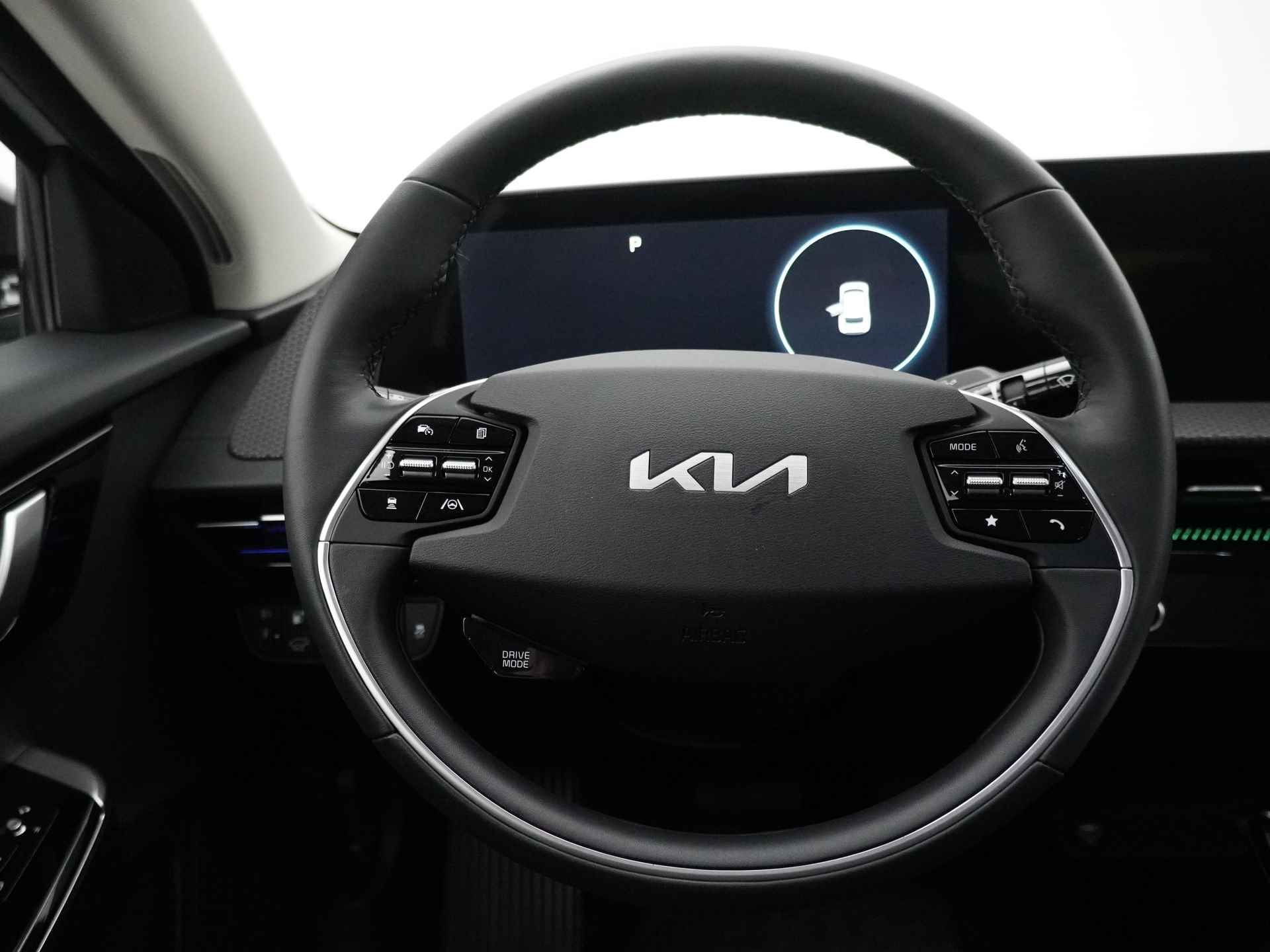 Kia Ev6 Plus 77 kWh RWD 229PK - Navigatie - Climate Control - Adaptief Cruise Control - Android/ Apple CarPlay -   Stoel/Stuur Verwarming - Fabrieksgarantie tot 09-2029 - 38/53