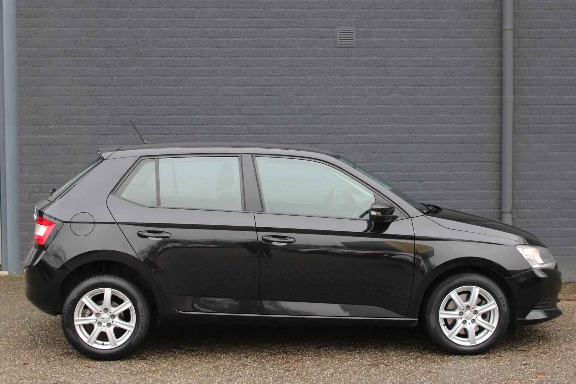 Skoda Fabia 1.2 TSI Active DSG Automaat | Airco | Radio | LM-velgen - 3/21