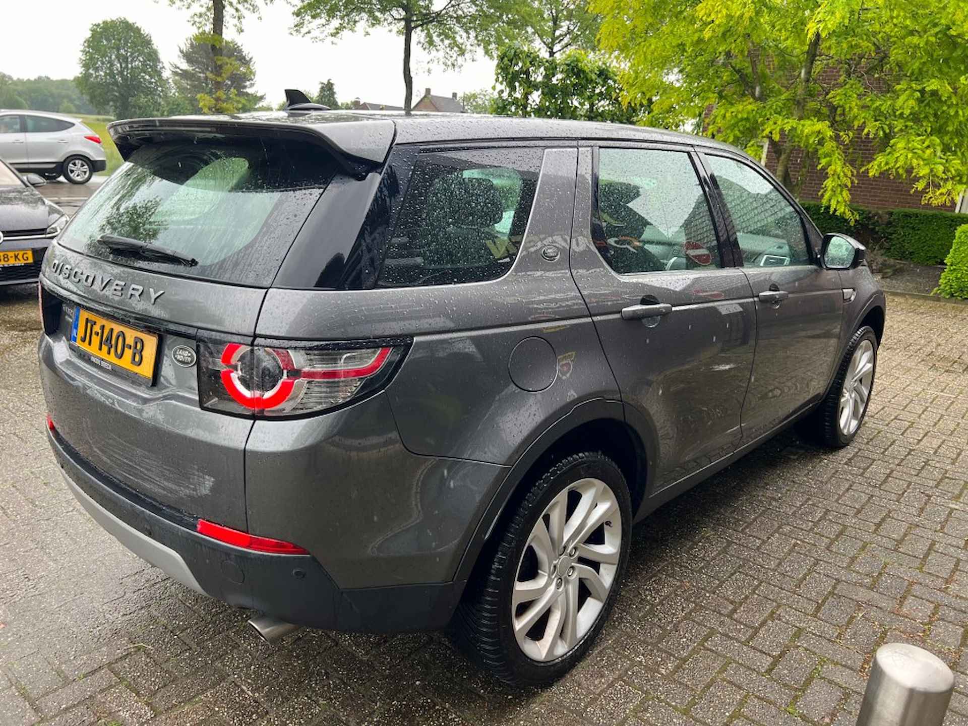 LAND ROVER Discovery 2.0 TD4 HSE LUXURY - 10/36