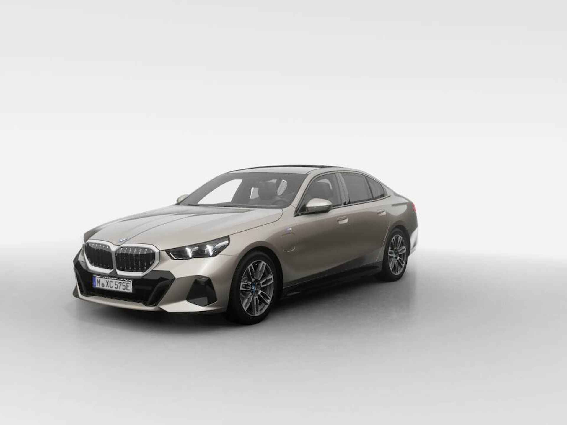 BMW 5 Serie Sedan 530e | M Sportpakket | Innovation Pack | Travel Pack - 1/6