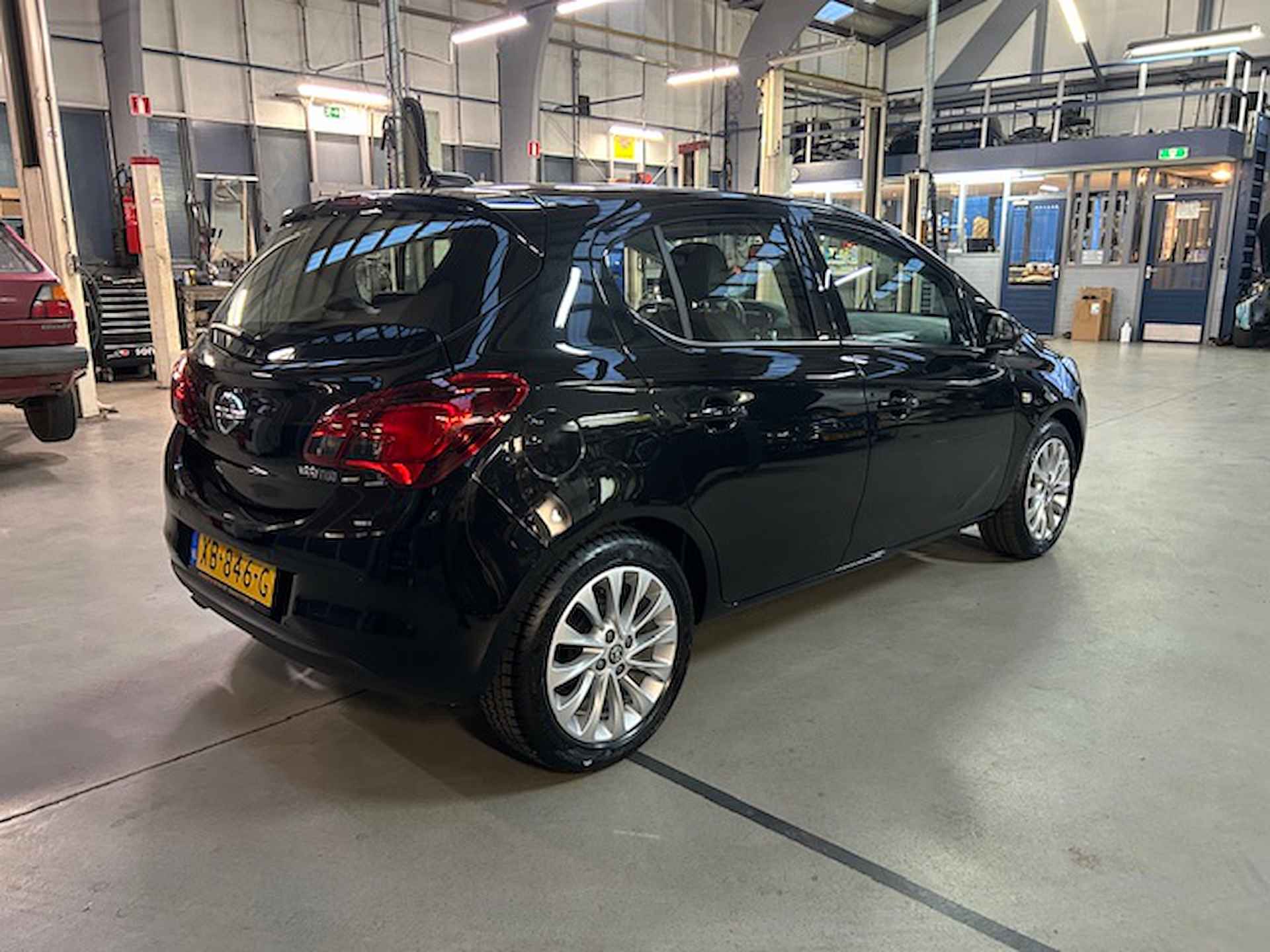 Opel Corsa 1.0 Turbo S&S 90pk 5d Online Edition | Apple carplay/ Android auto | Navigatie | Climate control | Lm velgen | Cruise control  | NAP | Rijklaar prijs! - 7/25