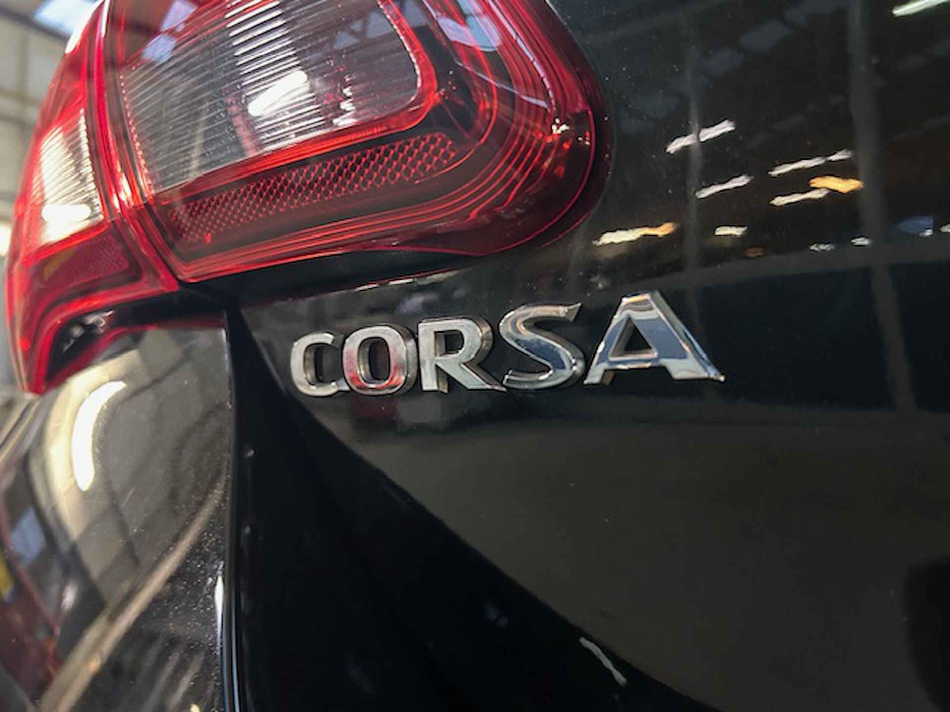 Opel Corsa 1.0 Turbo S&S 90pk 5d Online Edition | Apple carplay/ Android auto | Navigatie | Climate control | Lm velgen | Cruise control  | NAP | Rijklaar prijs! - 10/25