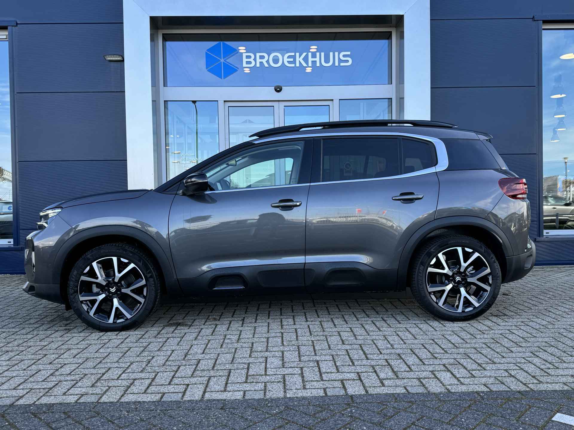 Citroën C5 Aircross 1.2 136PK e-DCS6 Hybrid Max | Keyless | Schuif/Kantel dak | Camera | Sensoren V/A | Stoelverwarming - 8/52