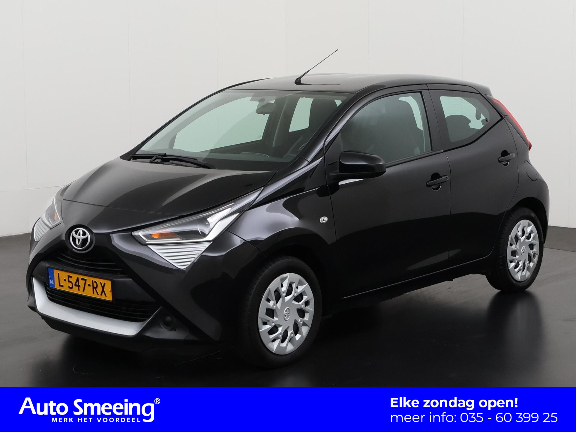 Toyota Aygo 1.0 VVT-i x-play | Camera | Apple/Android Carplay | Zondag Open!