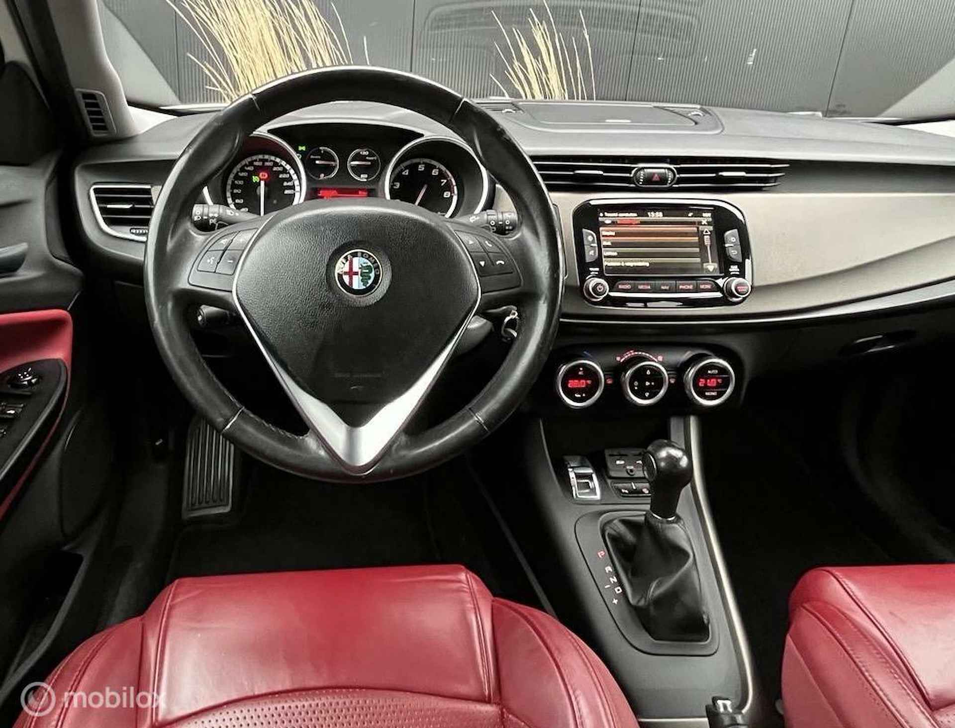 Alfa Romeo Giulietta 170pk Exclusive I Automaat I Leder I - 8/22