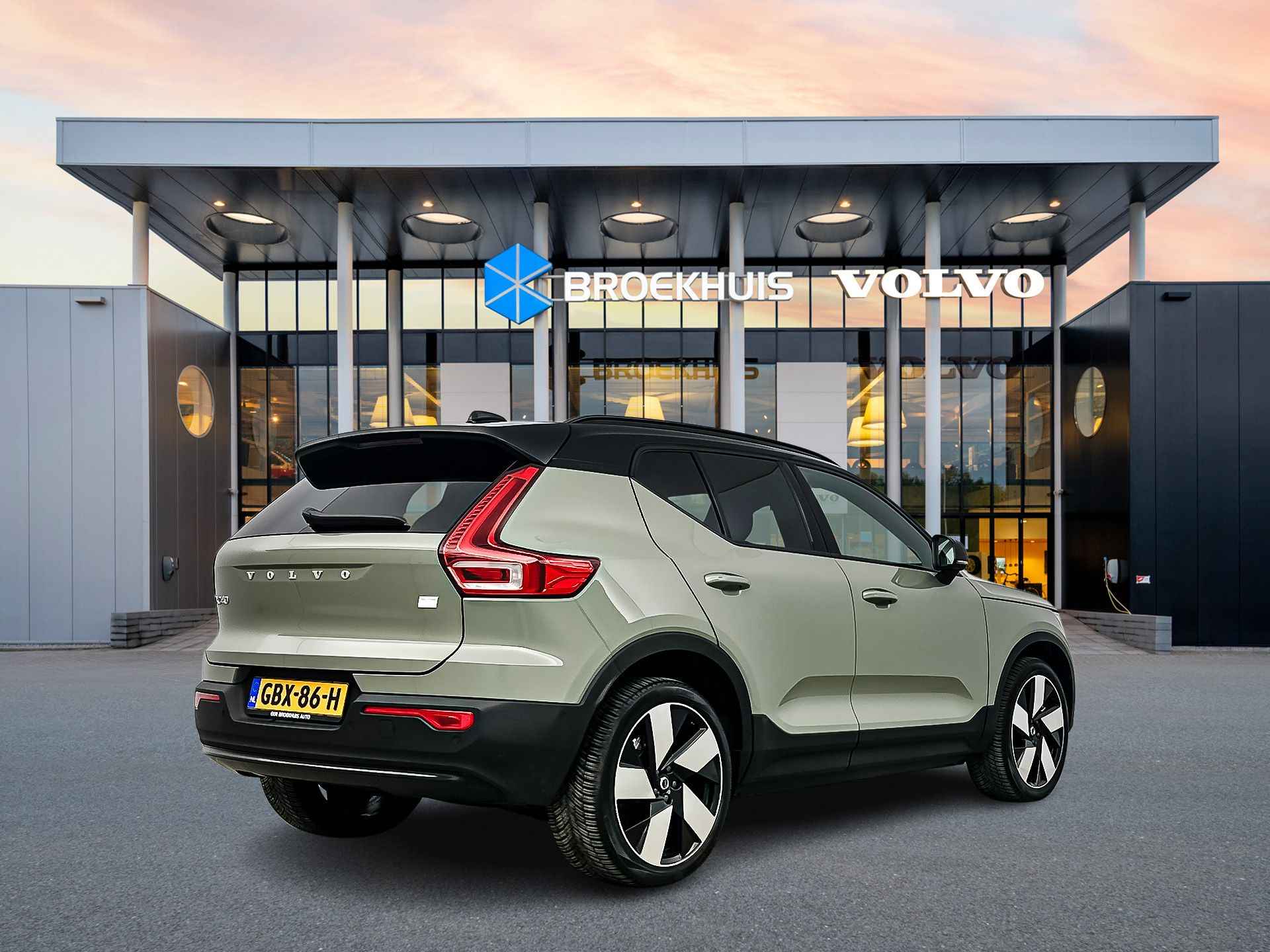 Volvo XC40 Single Motor Extended Range Ultimate 82 kWh | 20" | Pixel LED | Microtech / Nubuck bekleding | Getint glas - 4/69