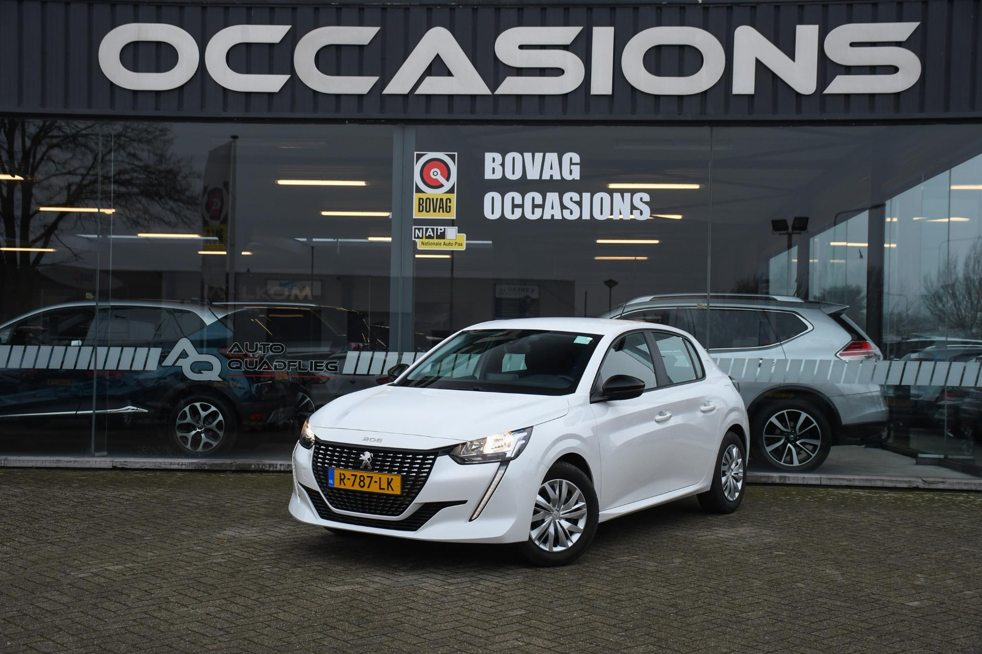 Peugeot 208 1.2 Active APPLE CARPLAY/ CRUISECONTROL