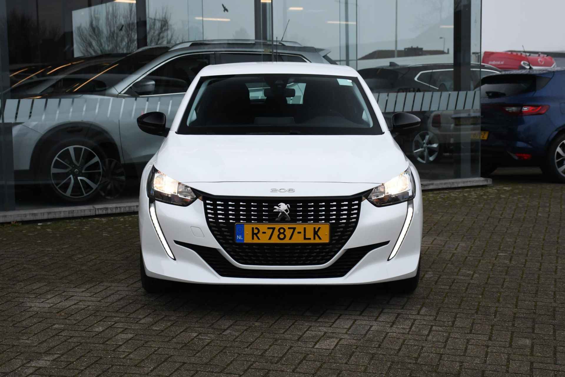 Peugeot 208 1.2 Active APPLE CARPLAY/ CRUISECONTROL - 4/28