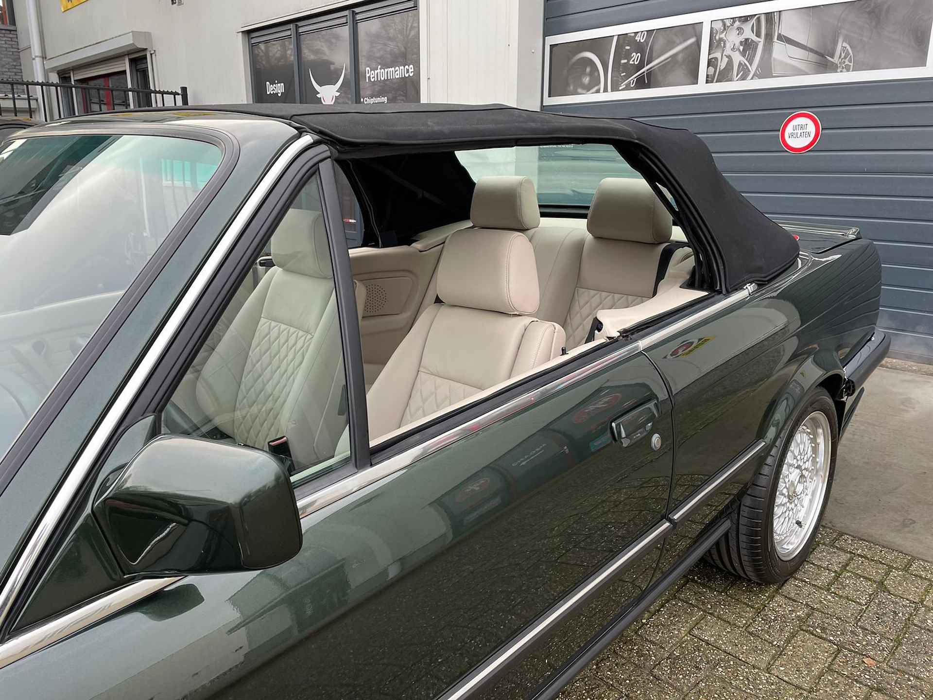 BMW 3-serie Cabrio 320i E30 6cilinder cabrio|leer|hand - 10/26
